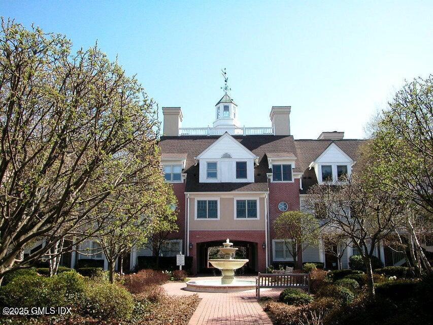 51 Forest Avenue APT 19