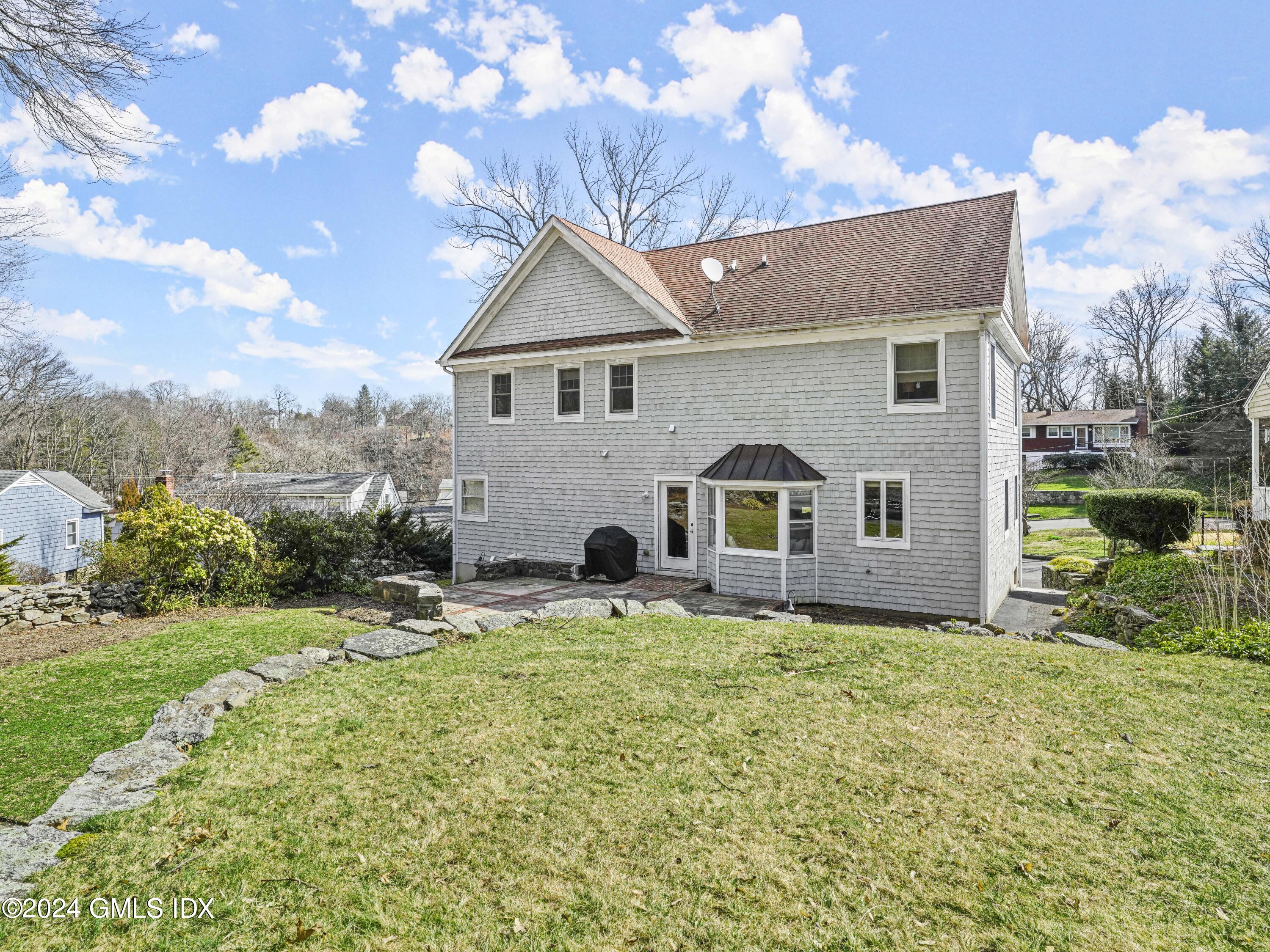 52 Hunt Terrace