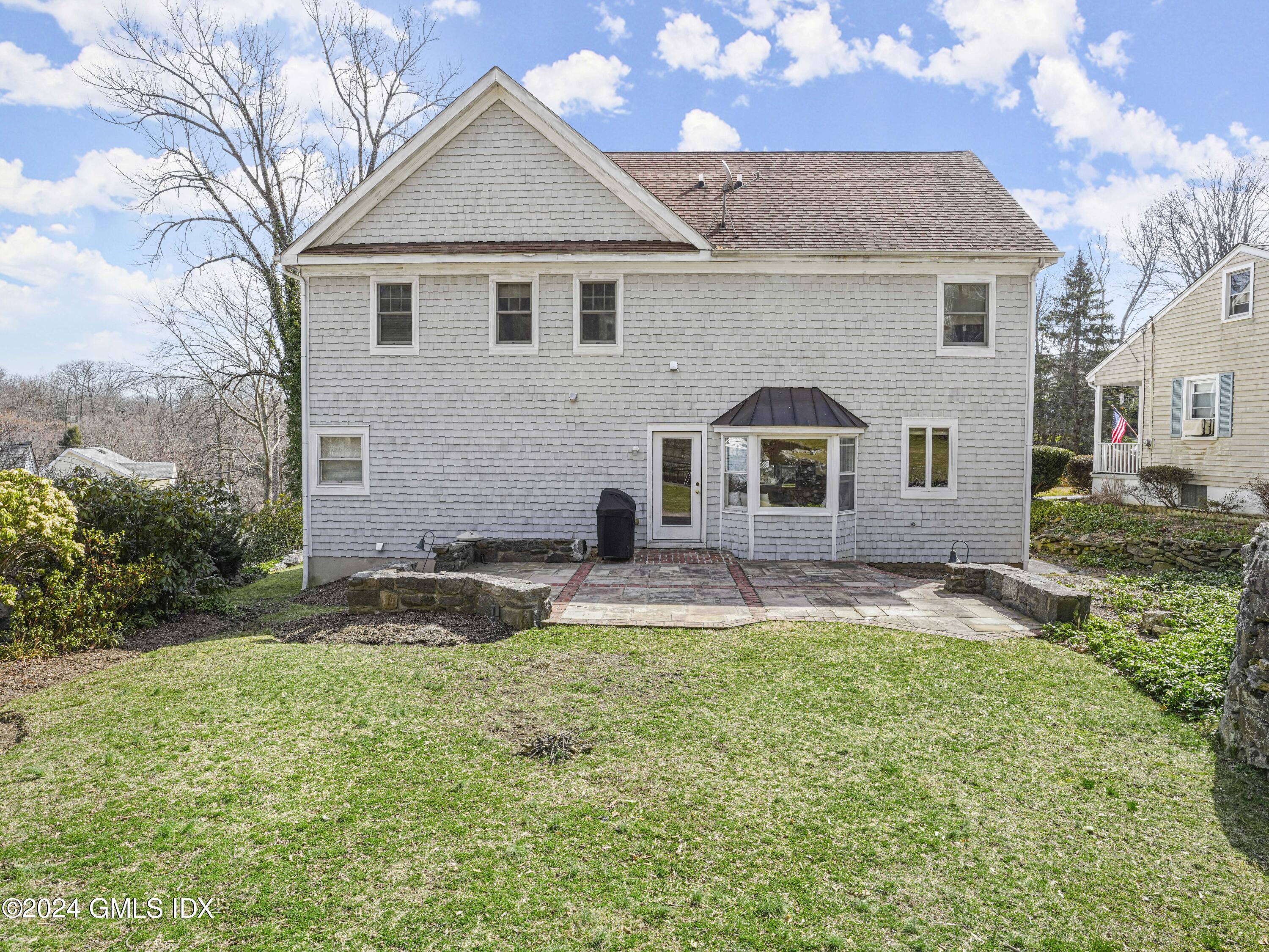52 Hunt Terrace