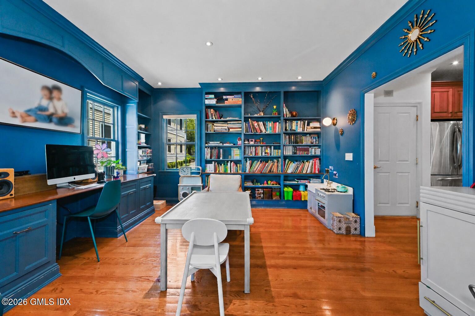45 William Street #B