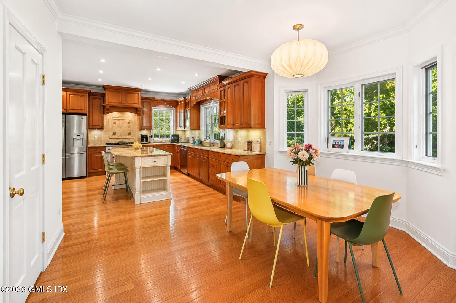 45 William Street #B