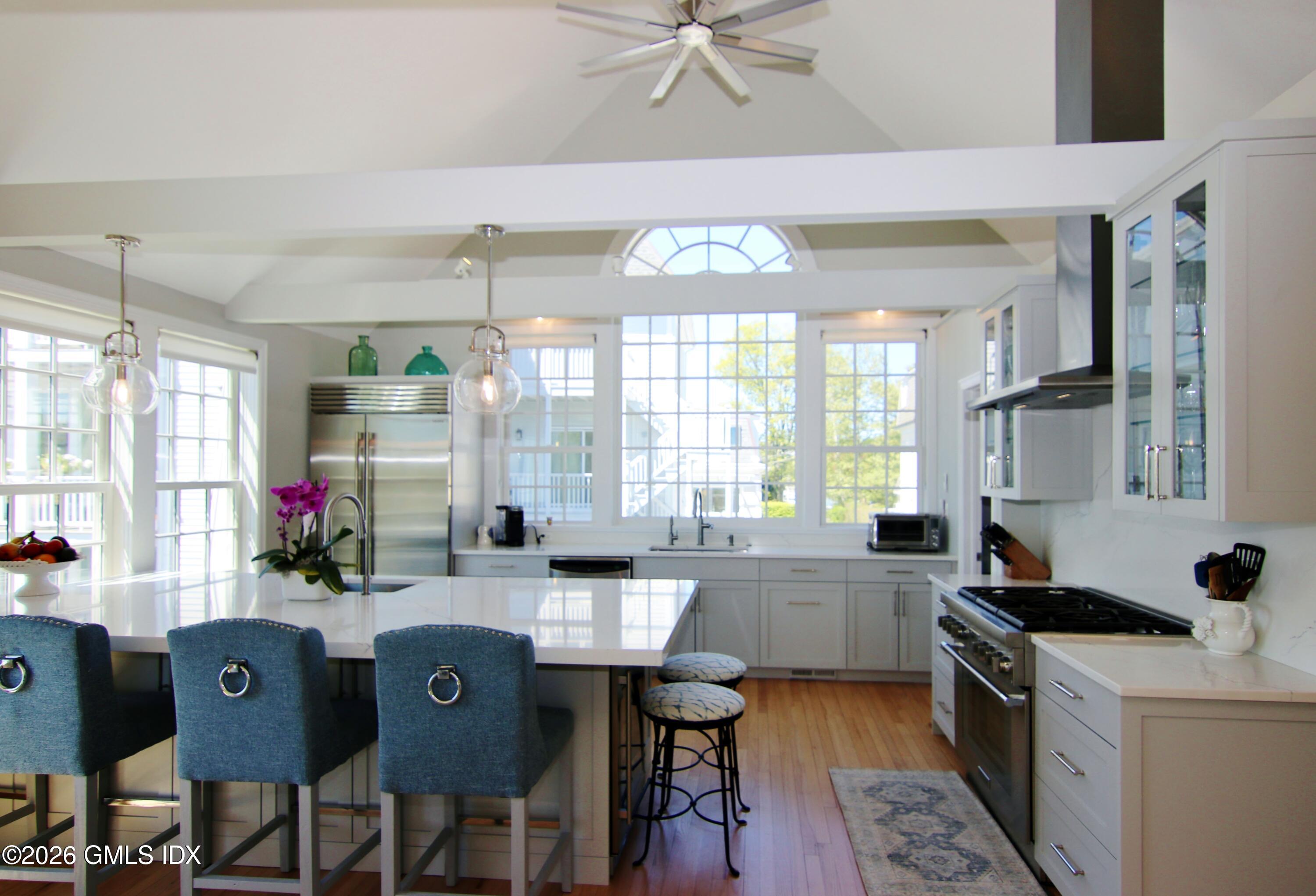633 Steamboat Road Unit #5