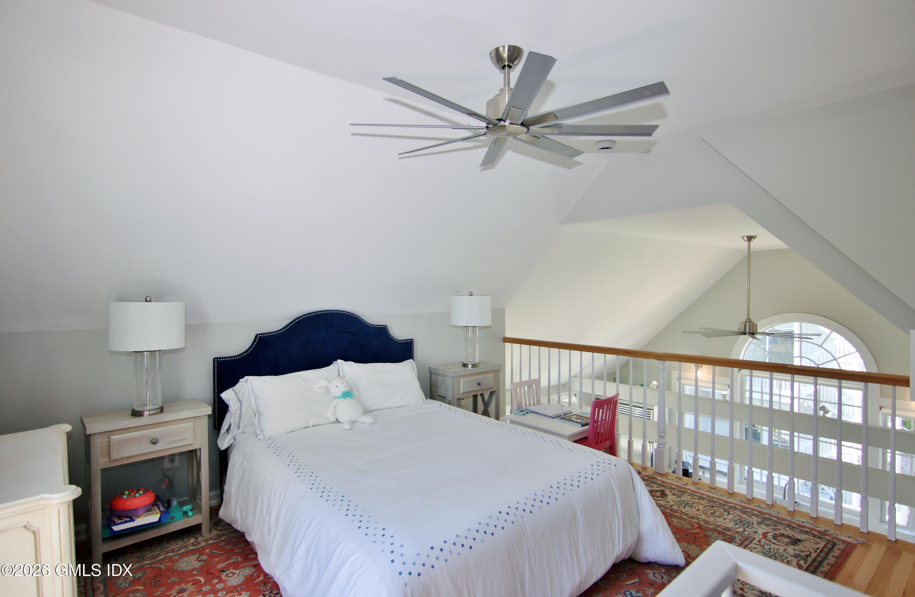 633 Steamboat Road Unit #5