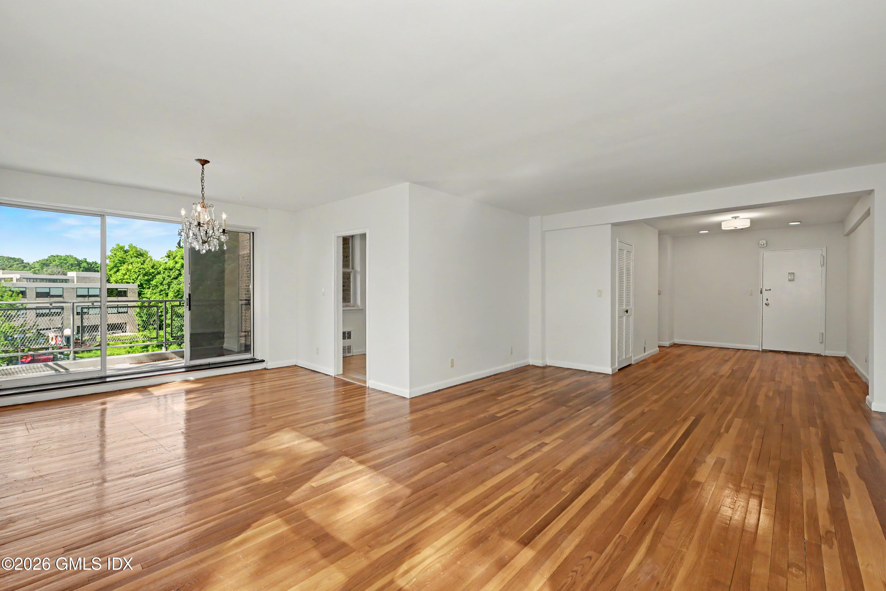 1 Putnam Court 3C