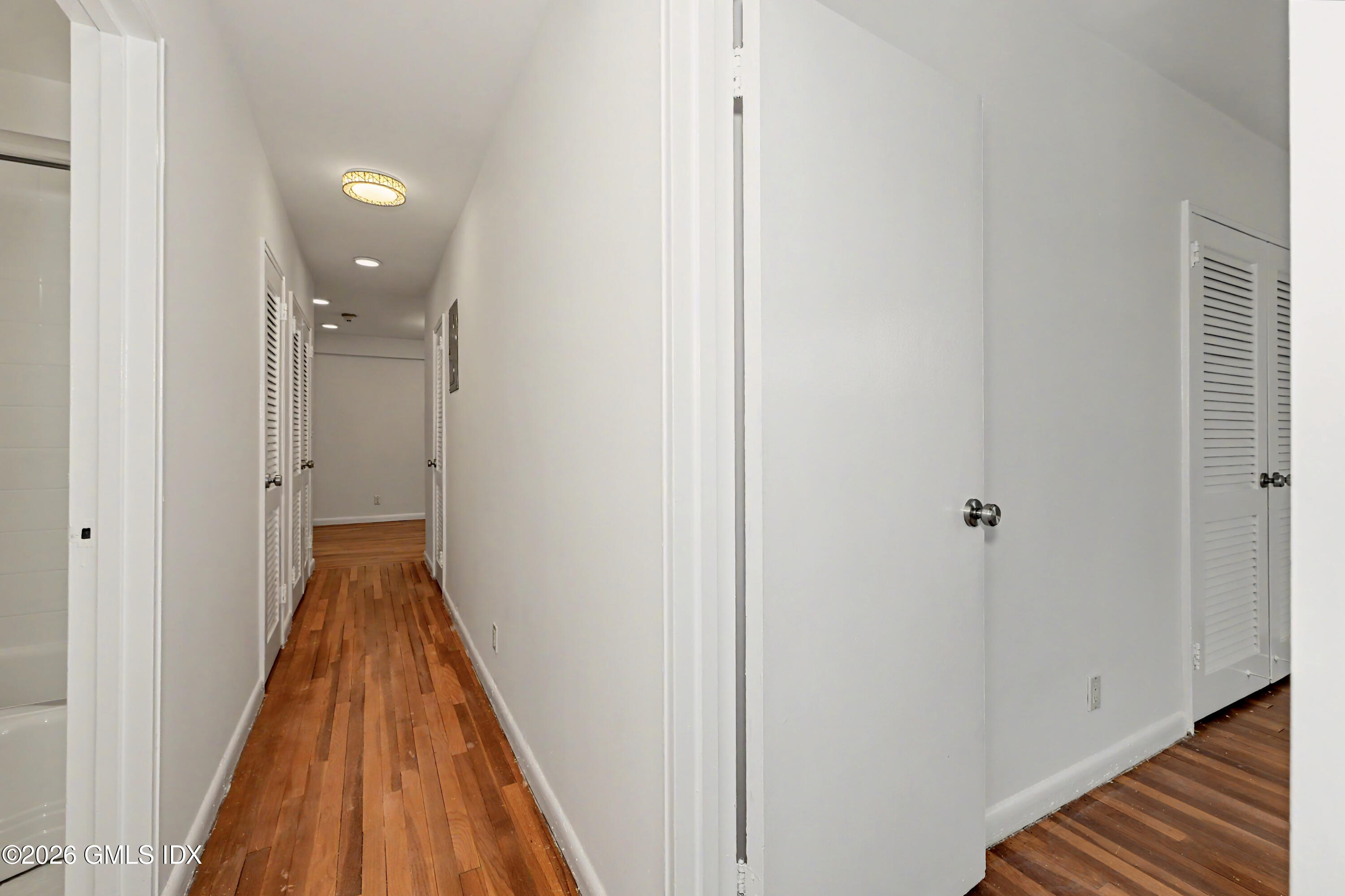 1 Putnam Court 3C