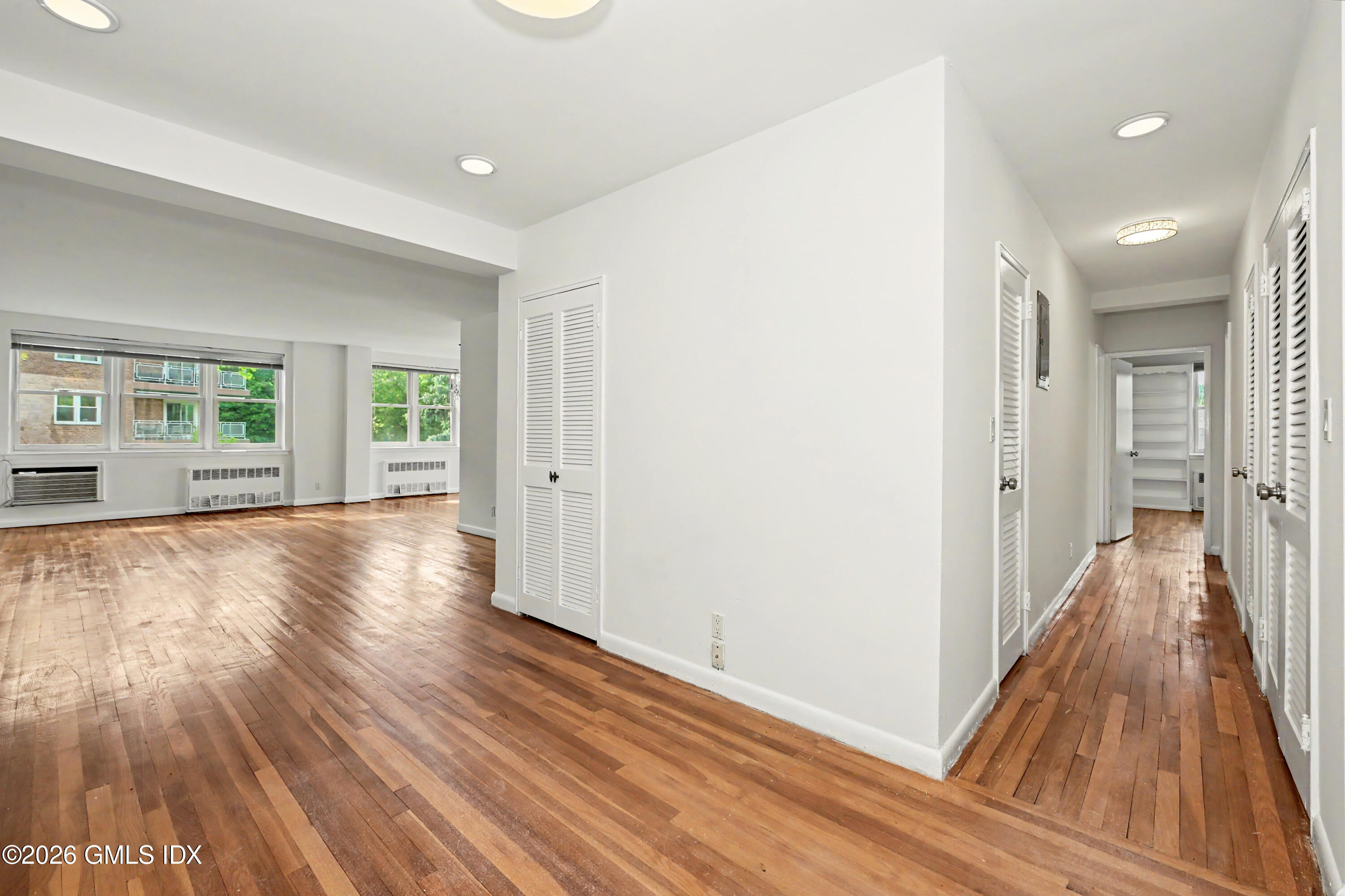 1 Putnam Court 3C