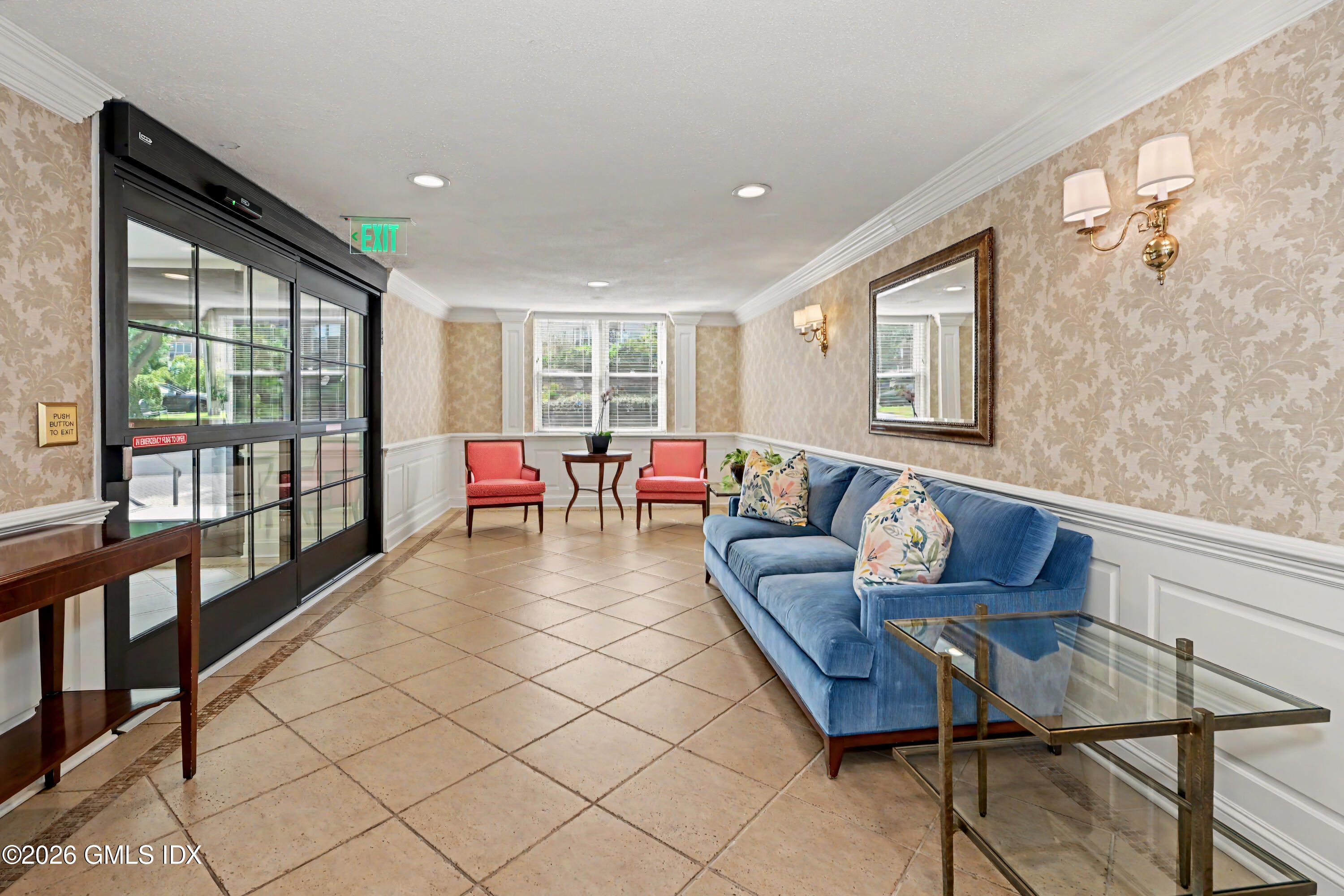 1 Putnam Court 3C