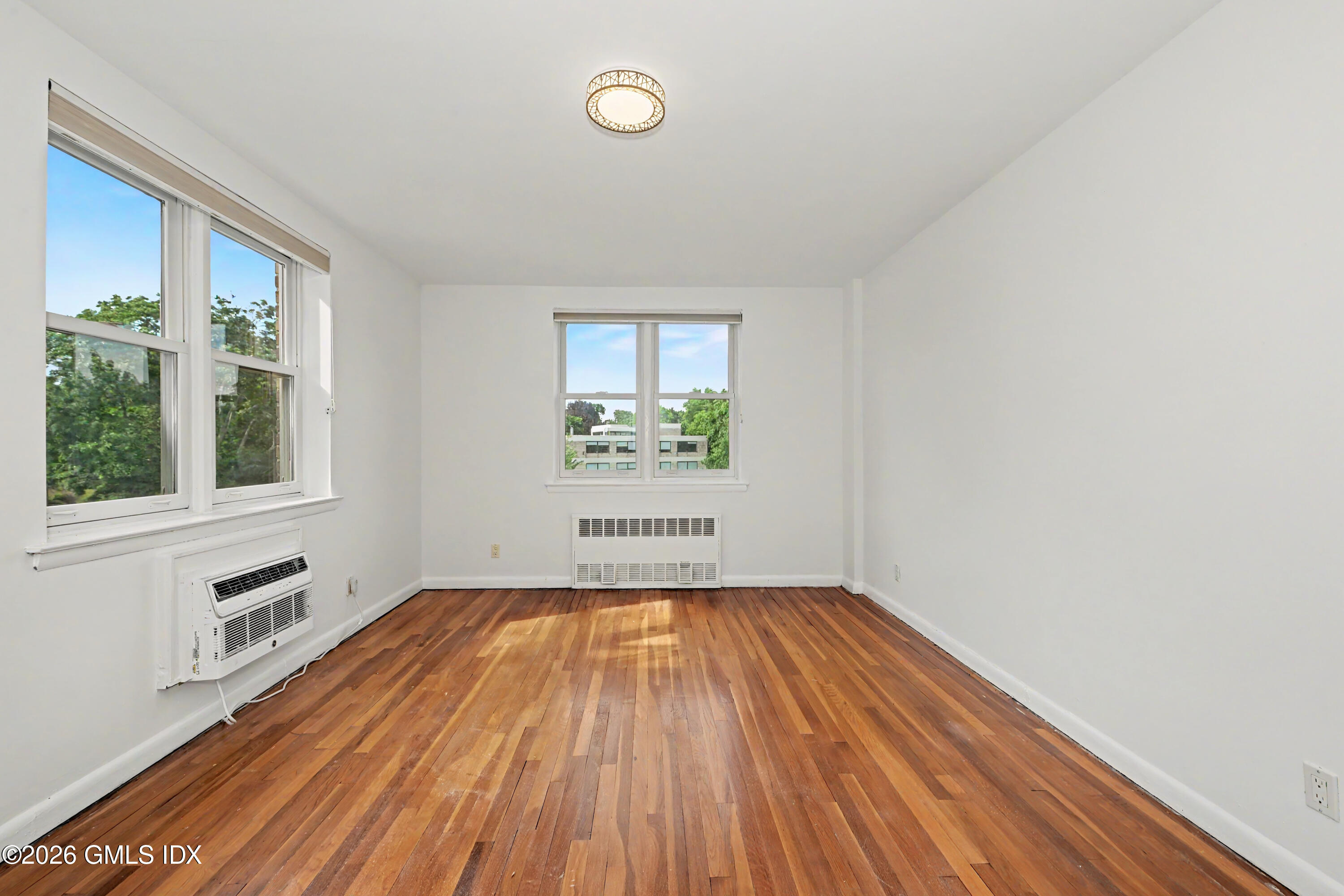 1 Putnam Court 3C