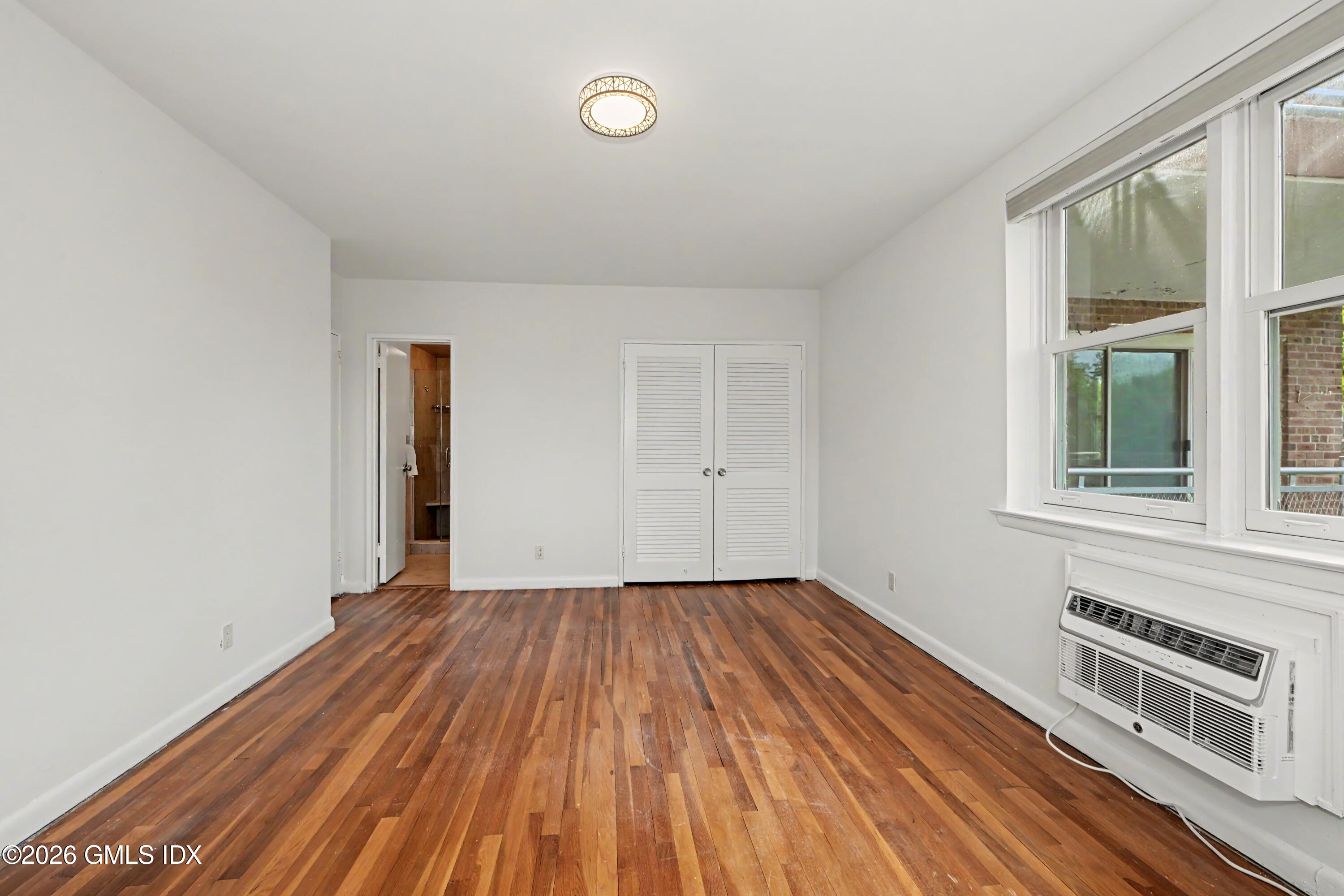 1 Putnam Court 3C