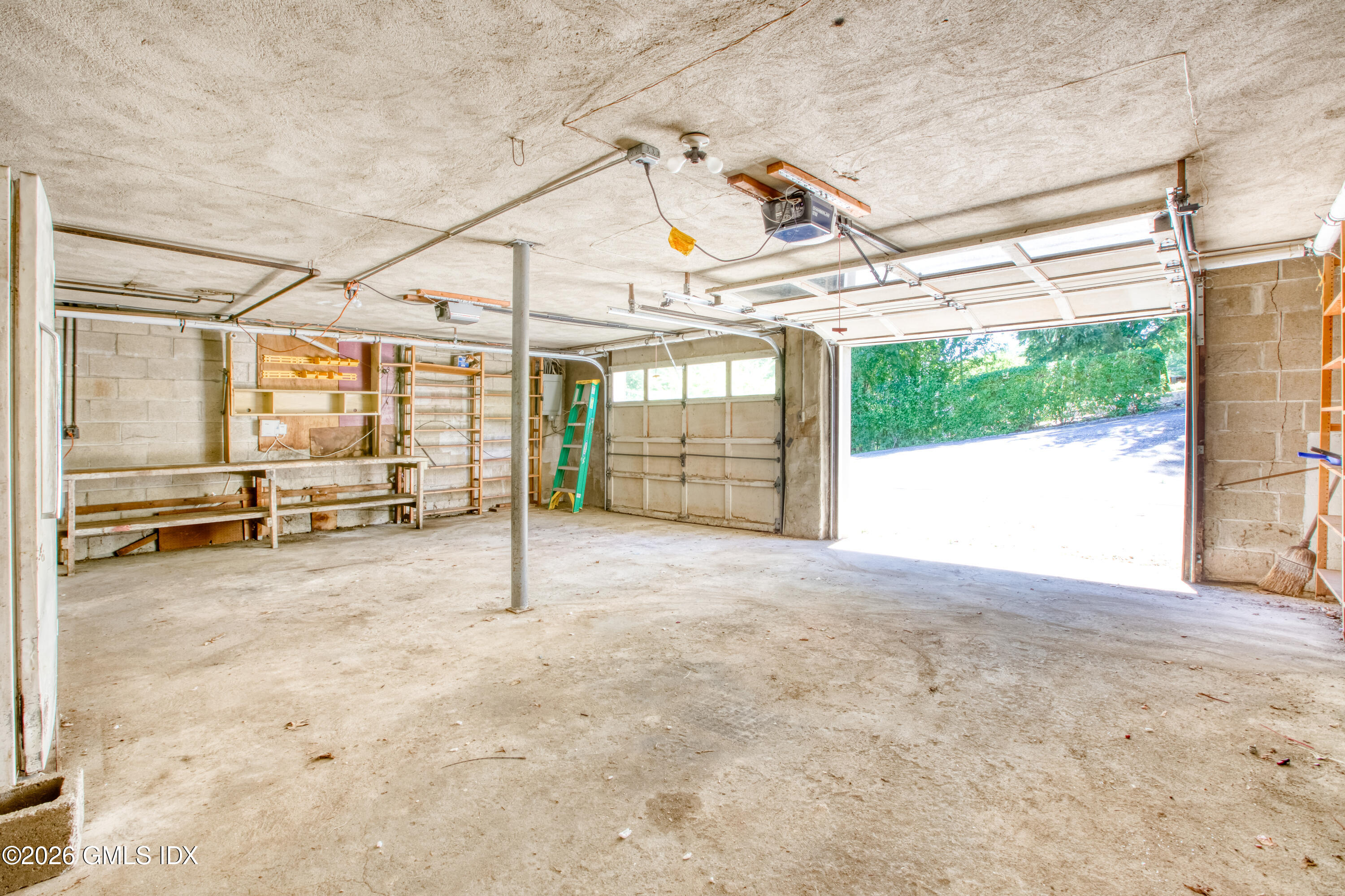 1 Pilgrim Drive