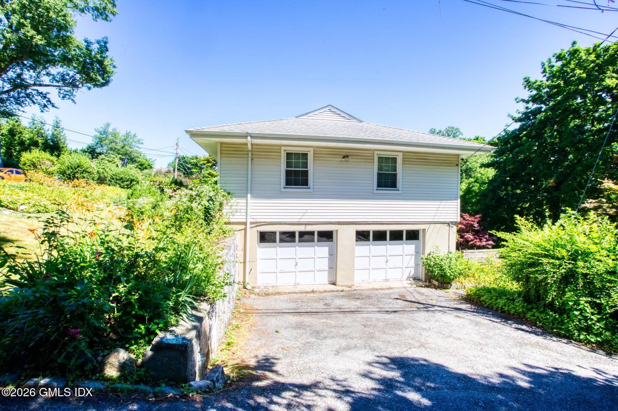 1 Pilgrim Drive