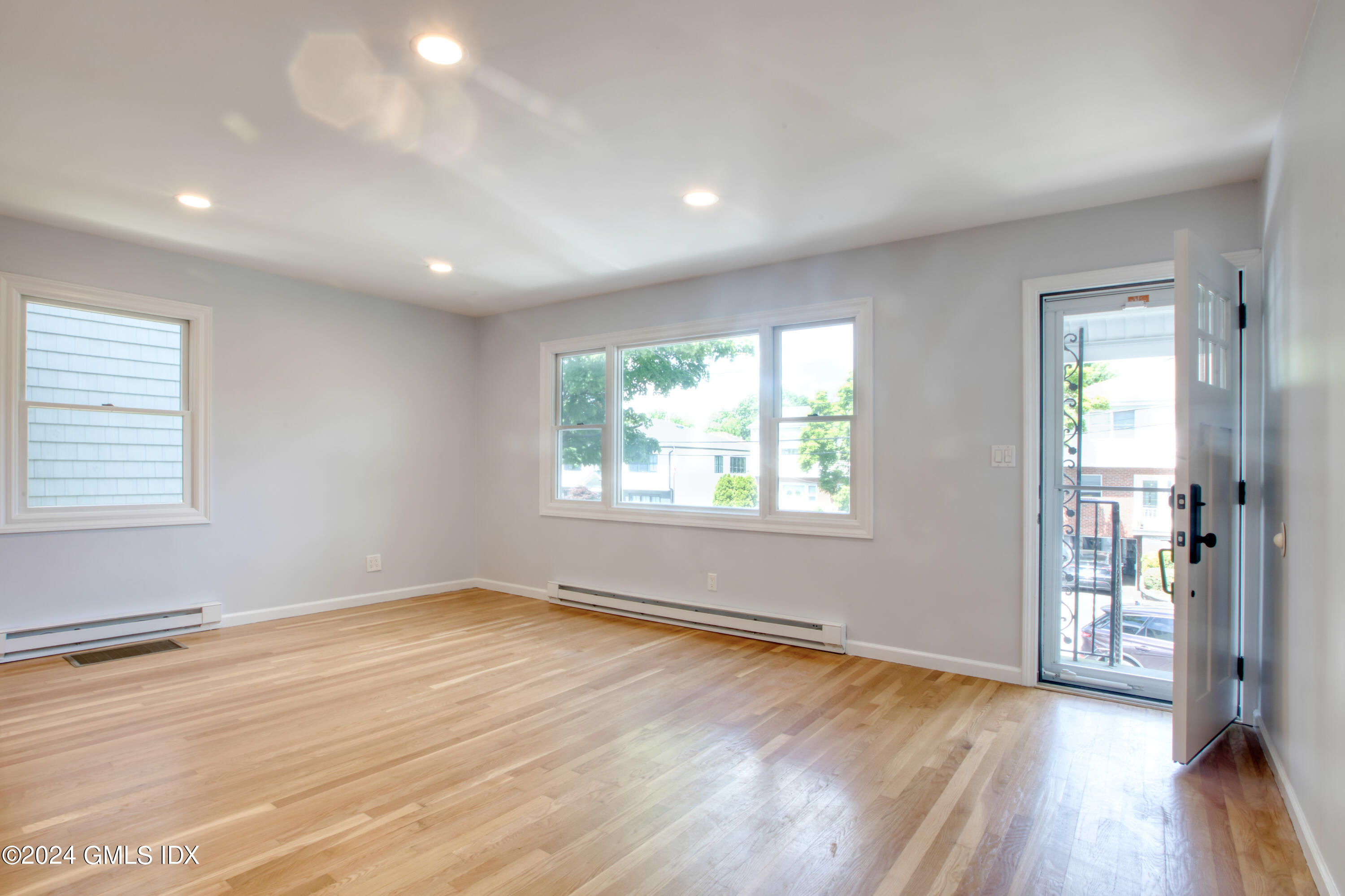 8 Ridge Place 1