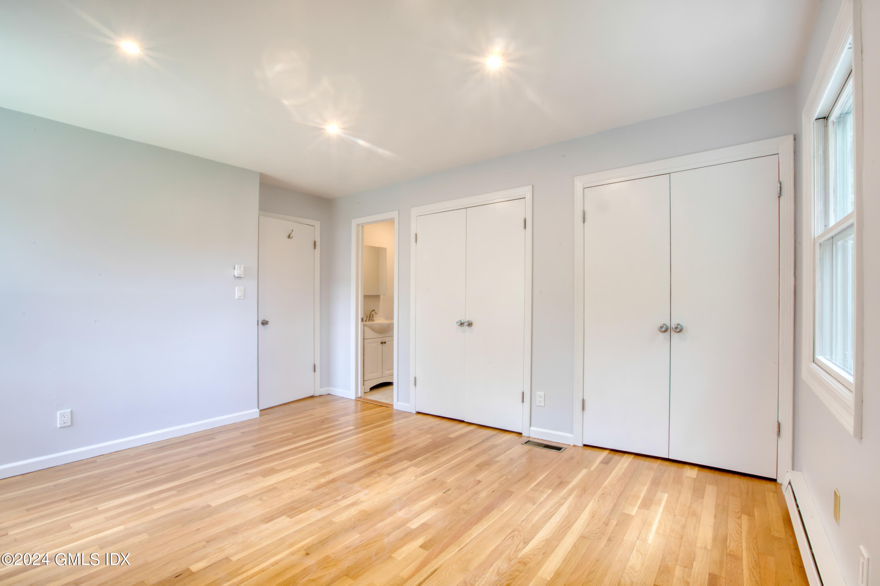 8 Ridge Place 1