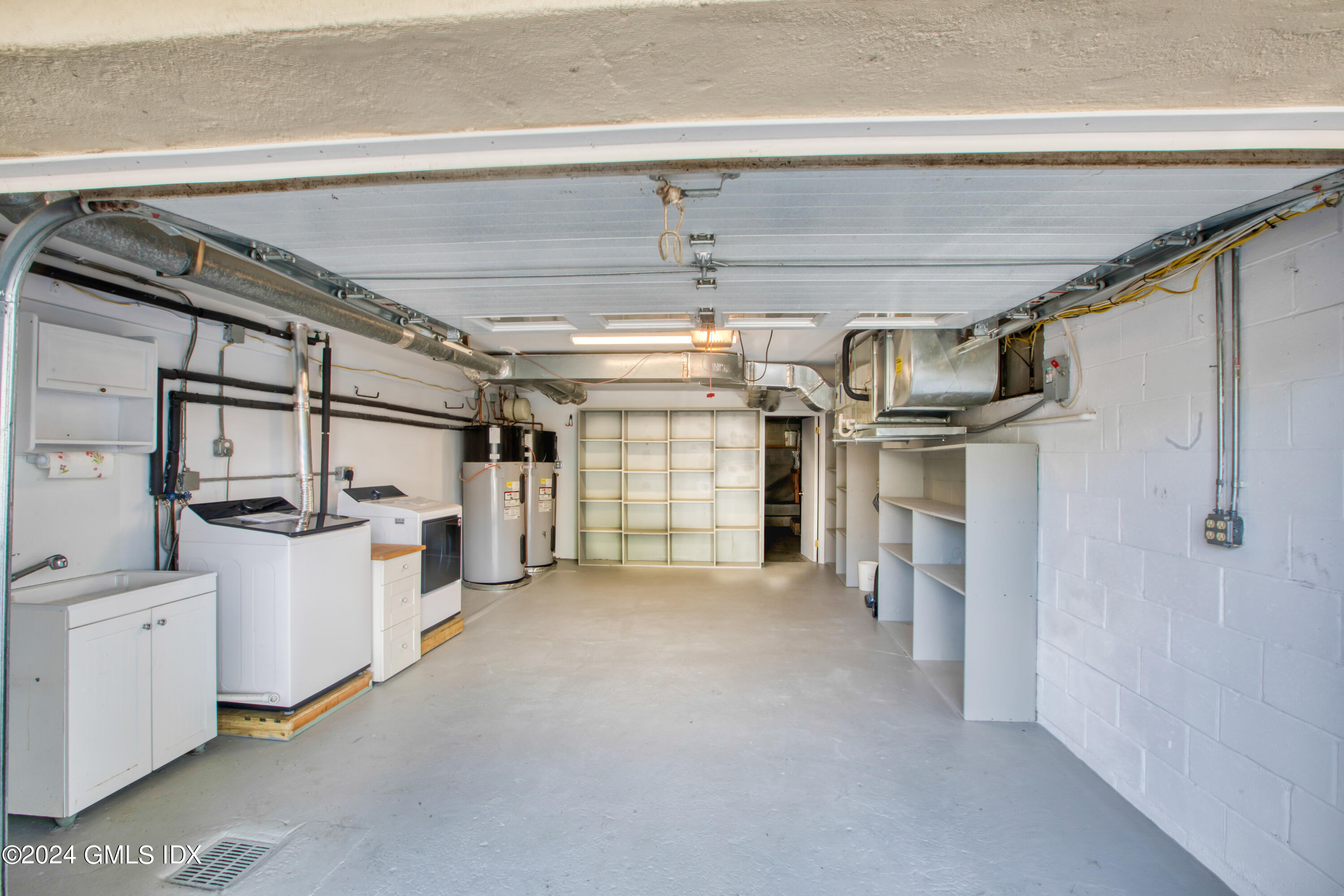 8 Ridge Place 1