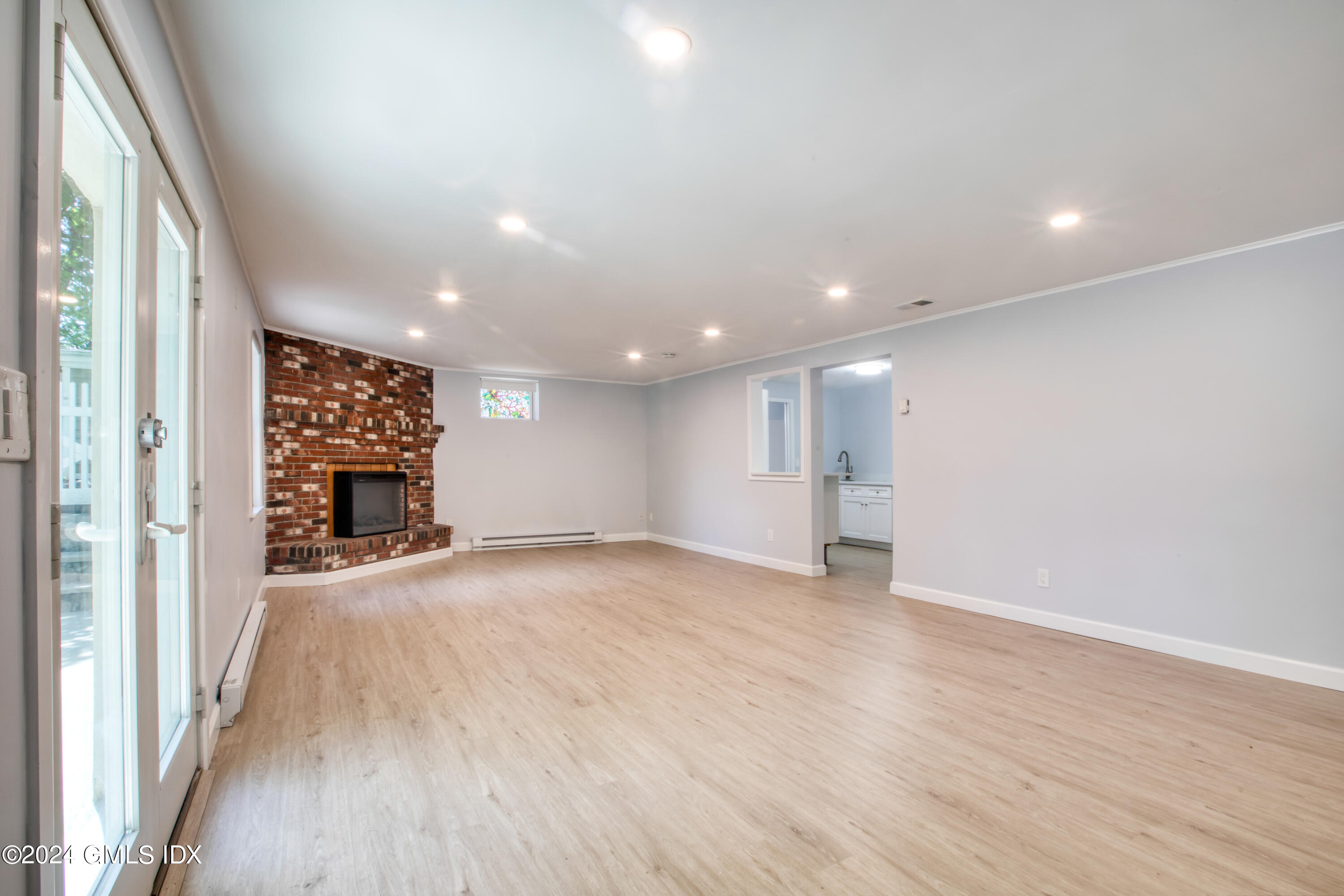 8 Ridge Place 1