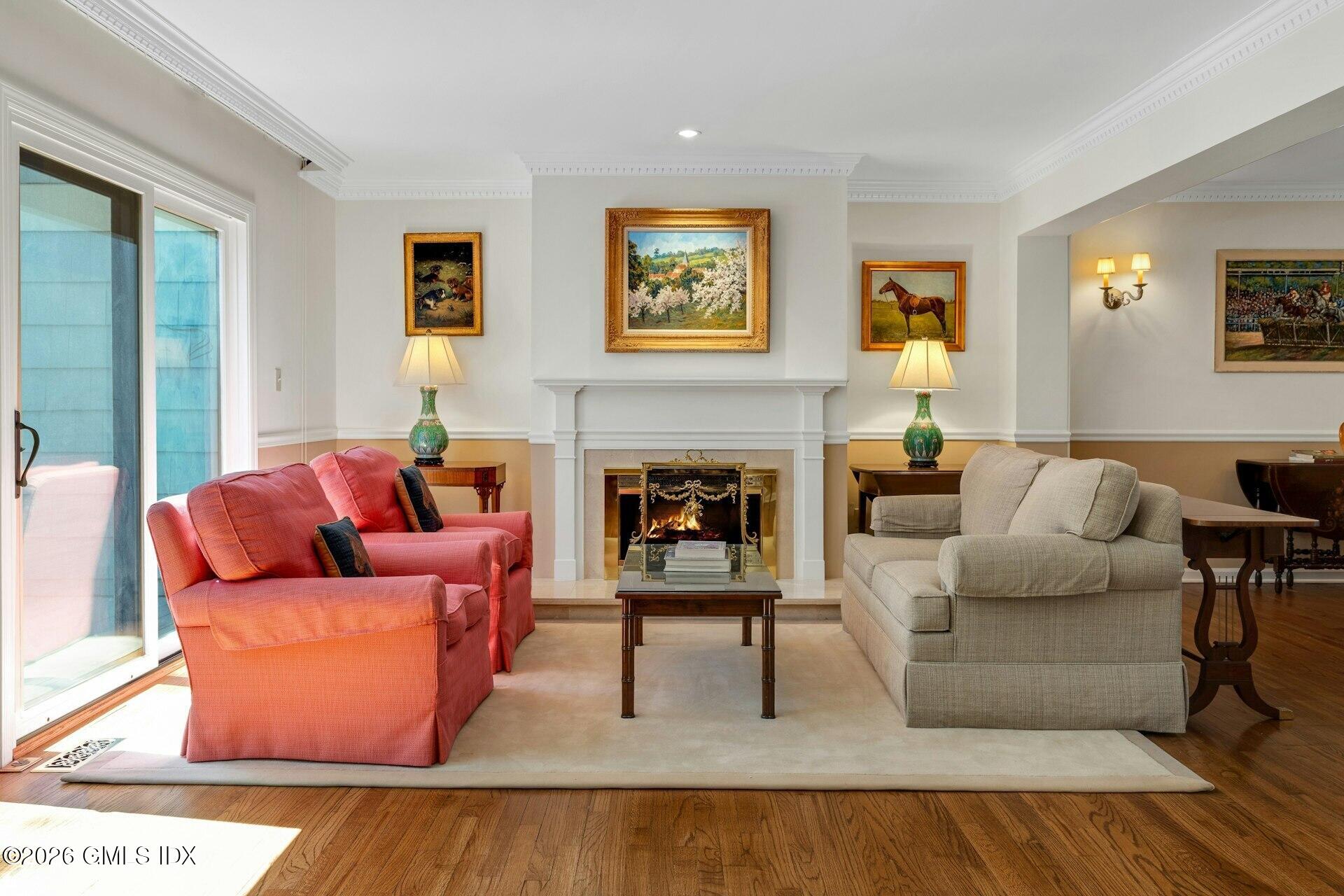 527 W Lyon Farm Drive UNIT 527