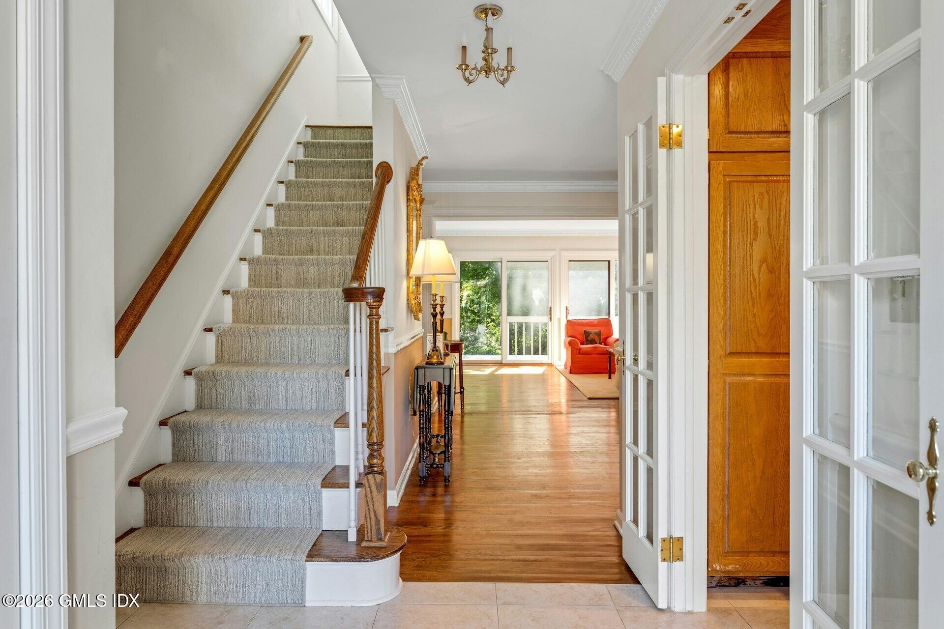 527 W Lyon Farm Drive UNIT 527