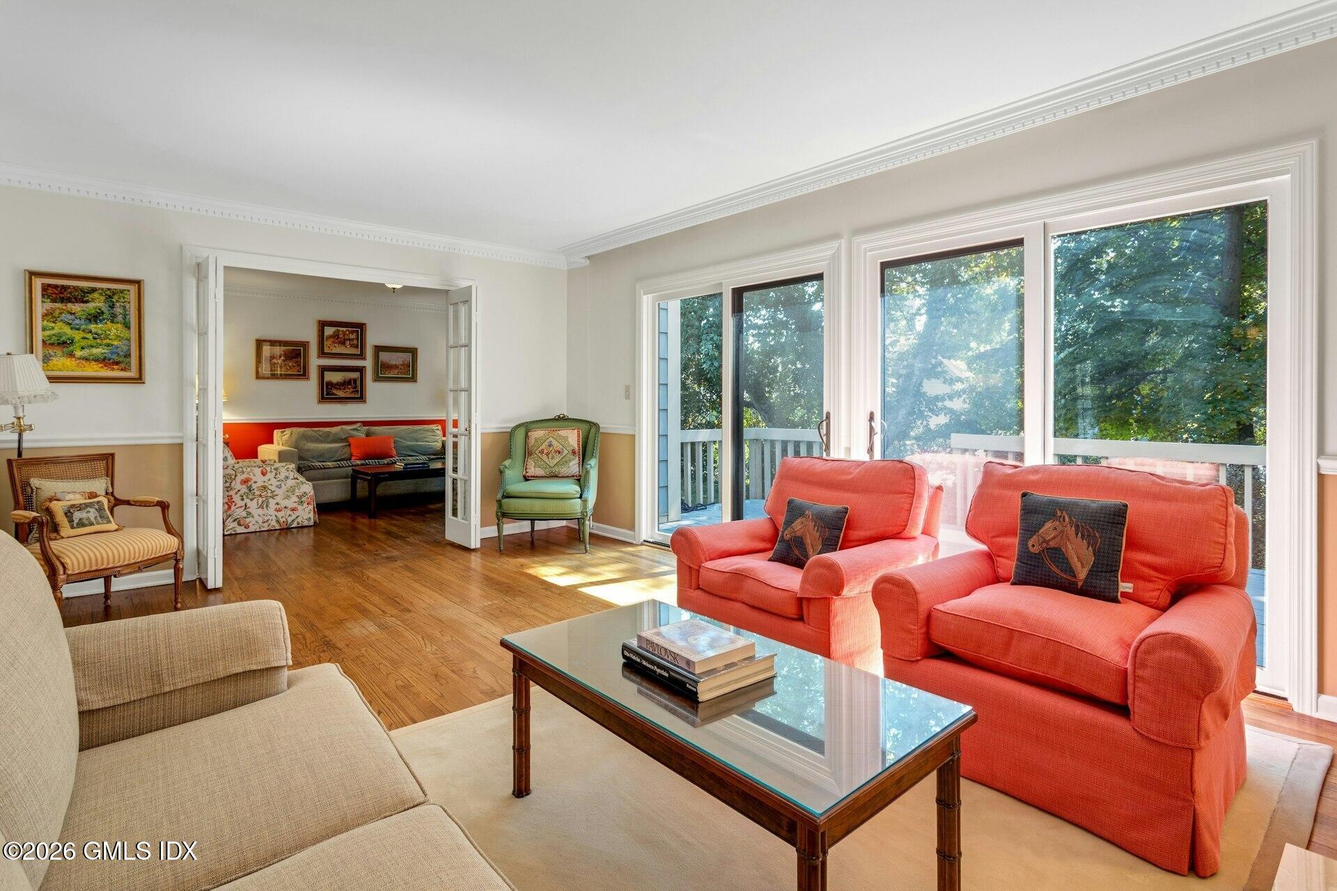 527 W Lyon Farm Drive UNIT 527