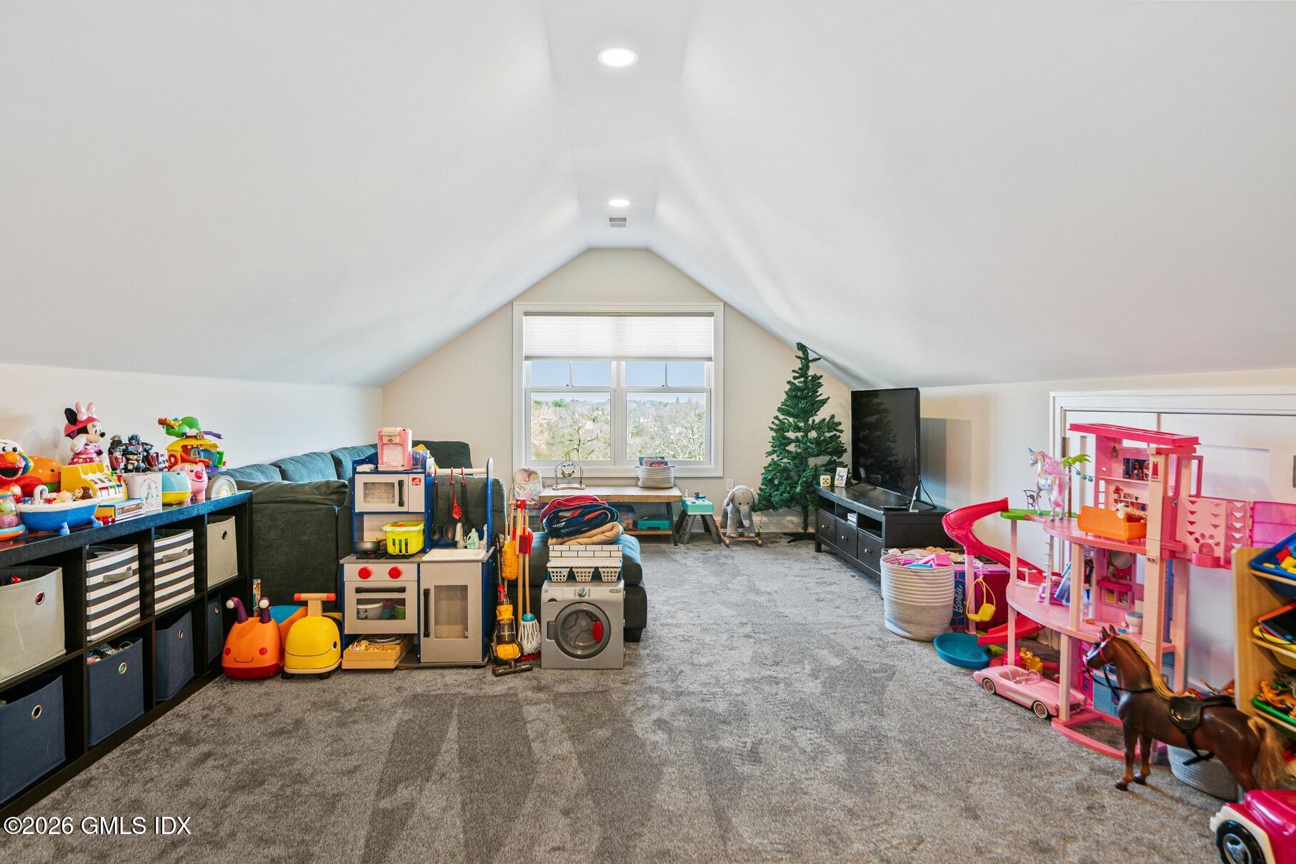 43 Burdsall Drive
