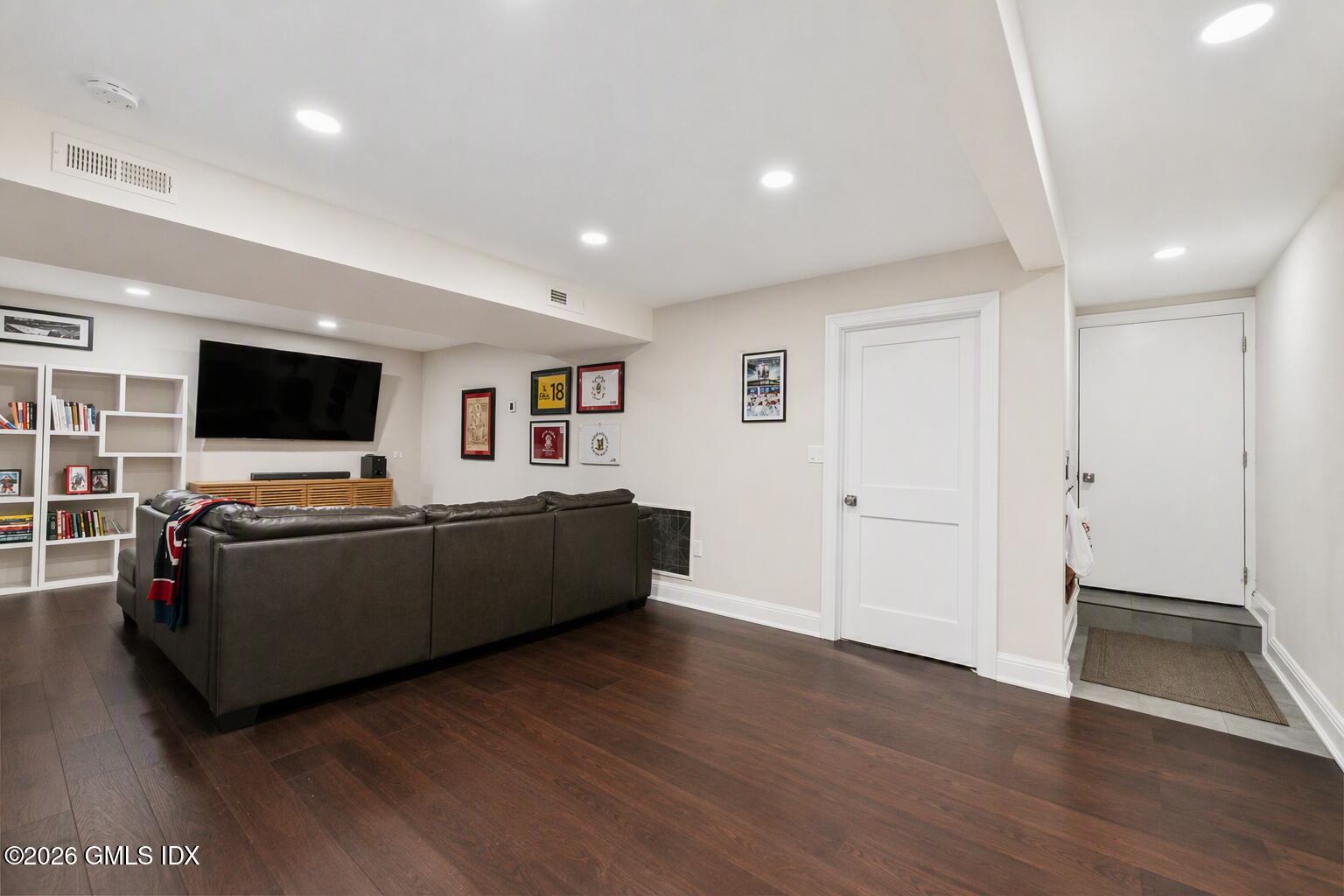 43 Burdsall Drive
