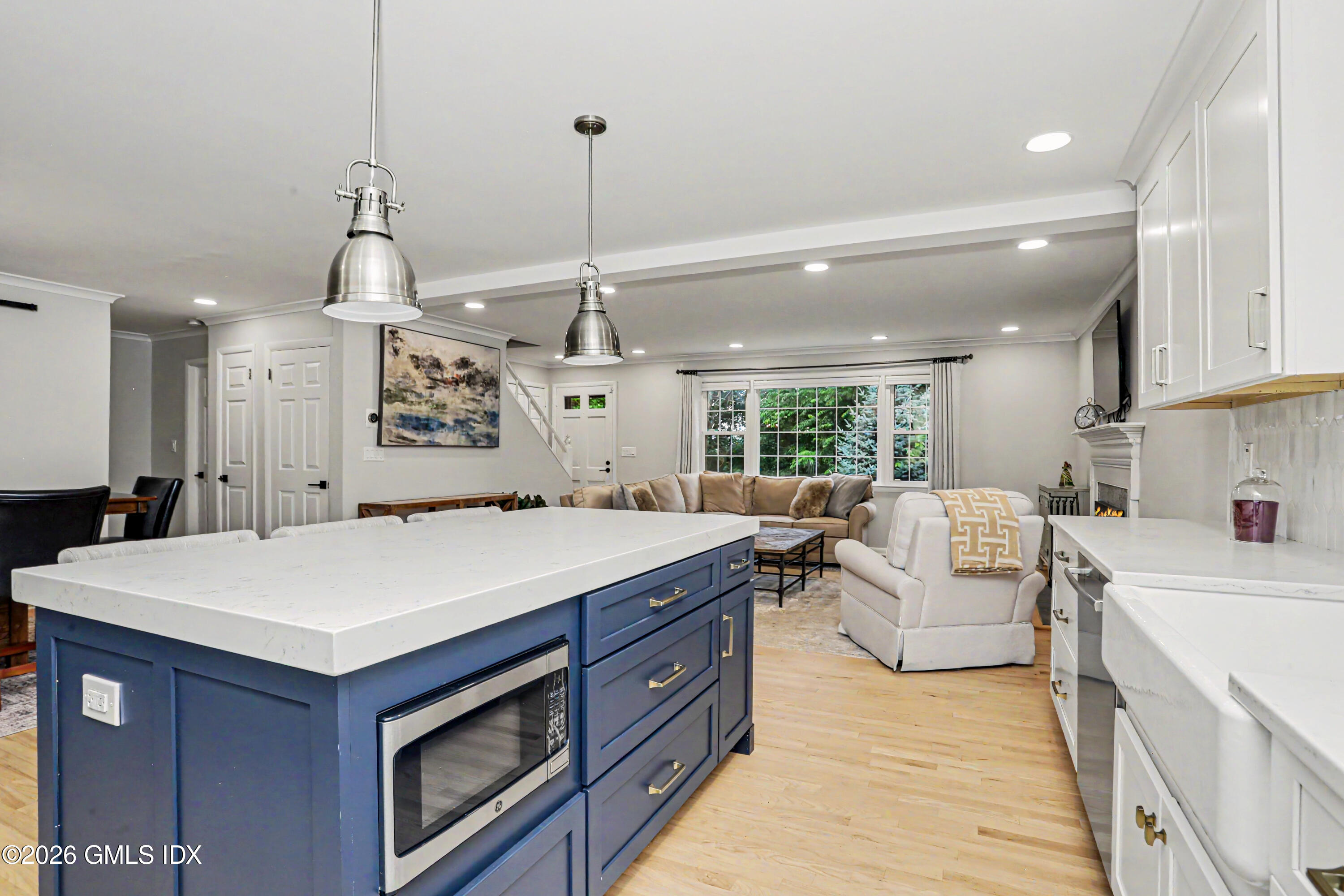 25 Westview Place
