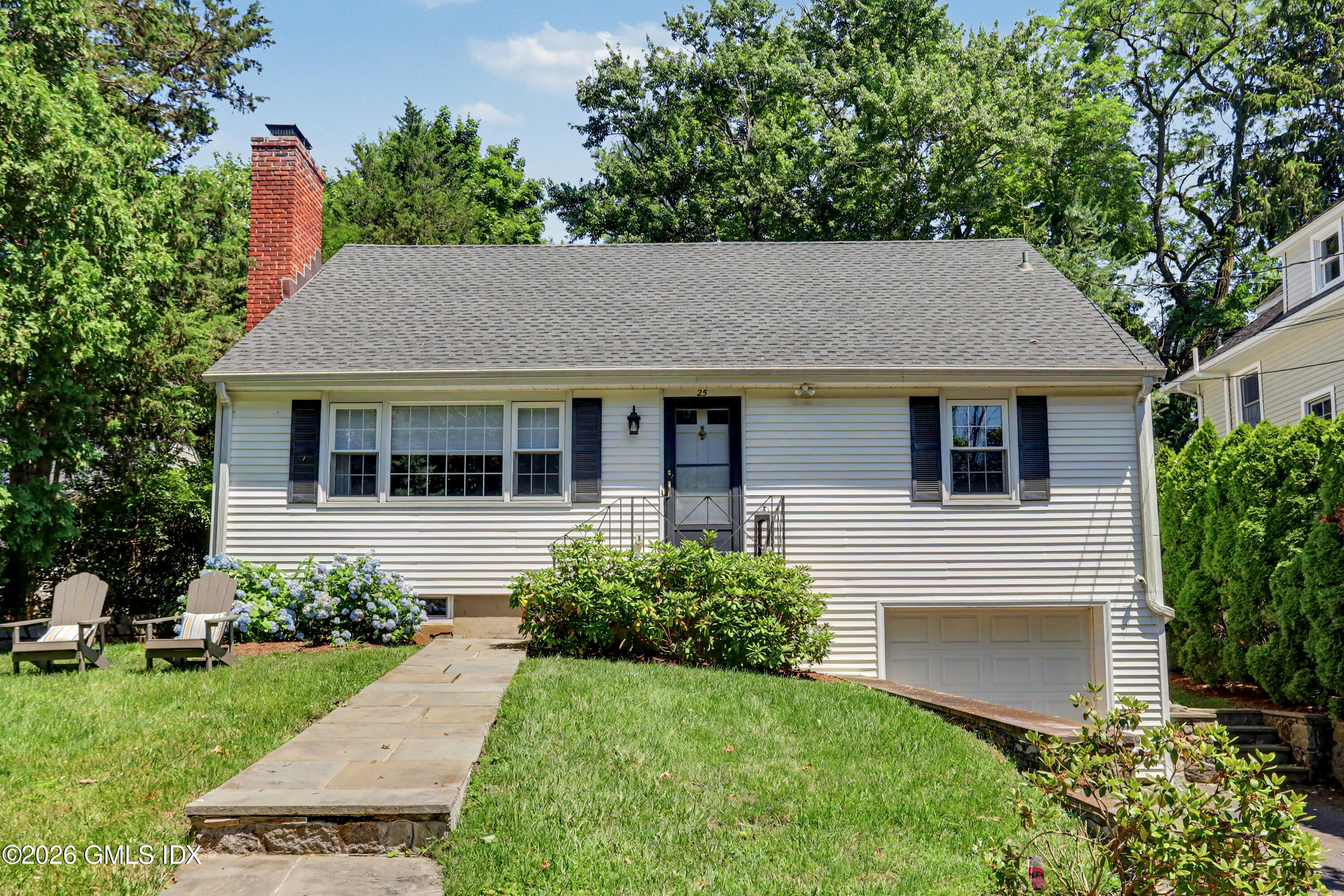 25 Westview Place