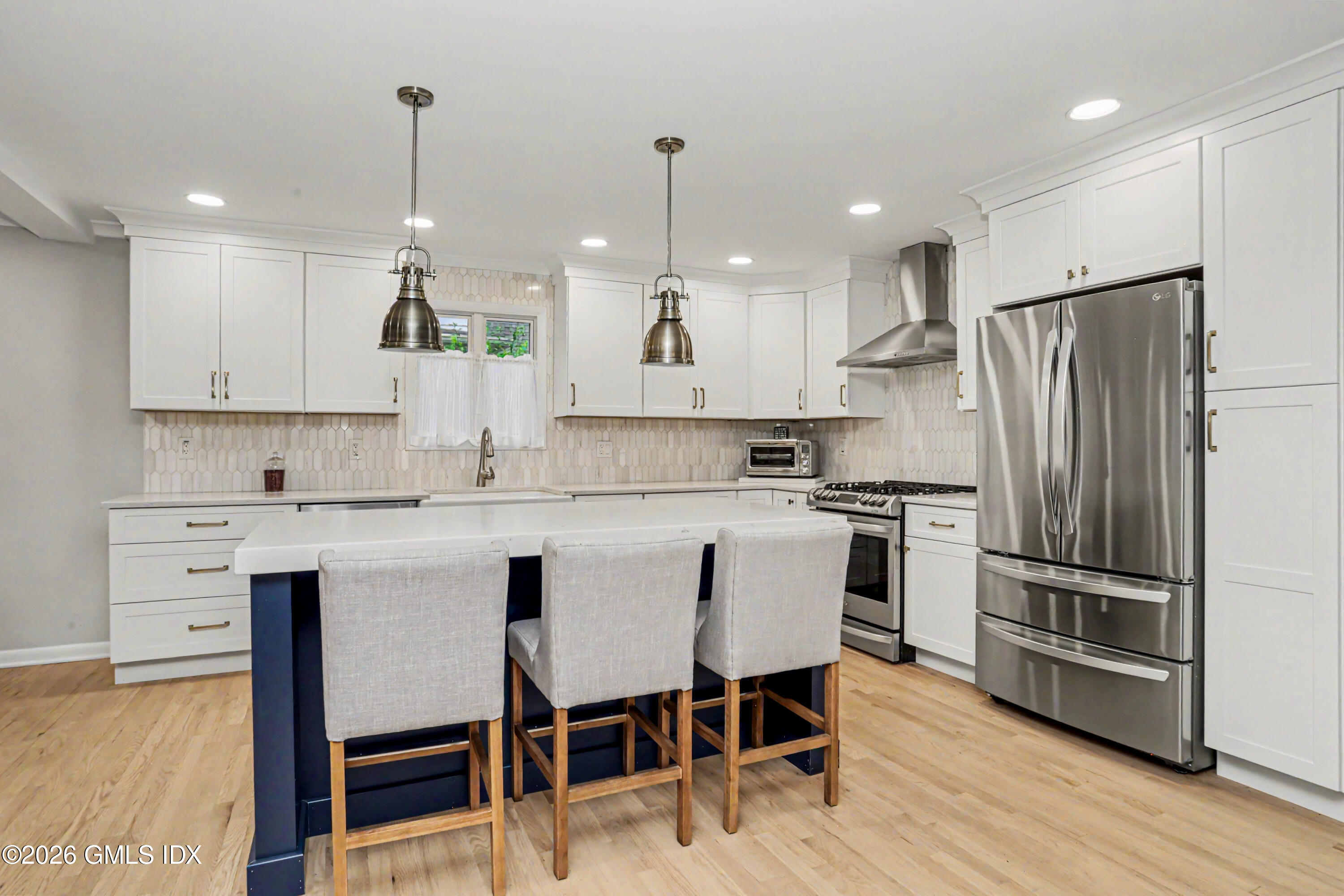 25 Westview Place
