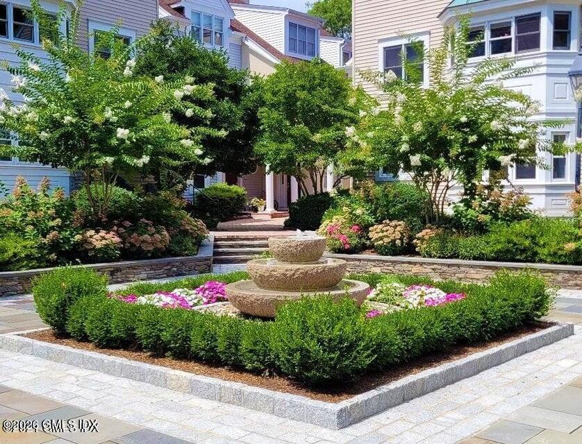51 Forest Avenue APT 35