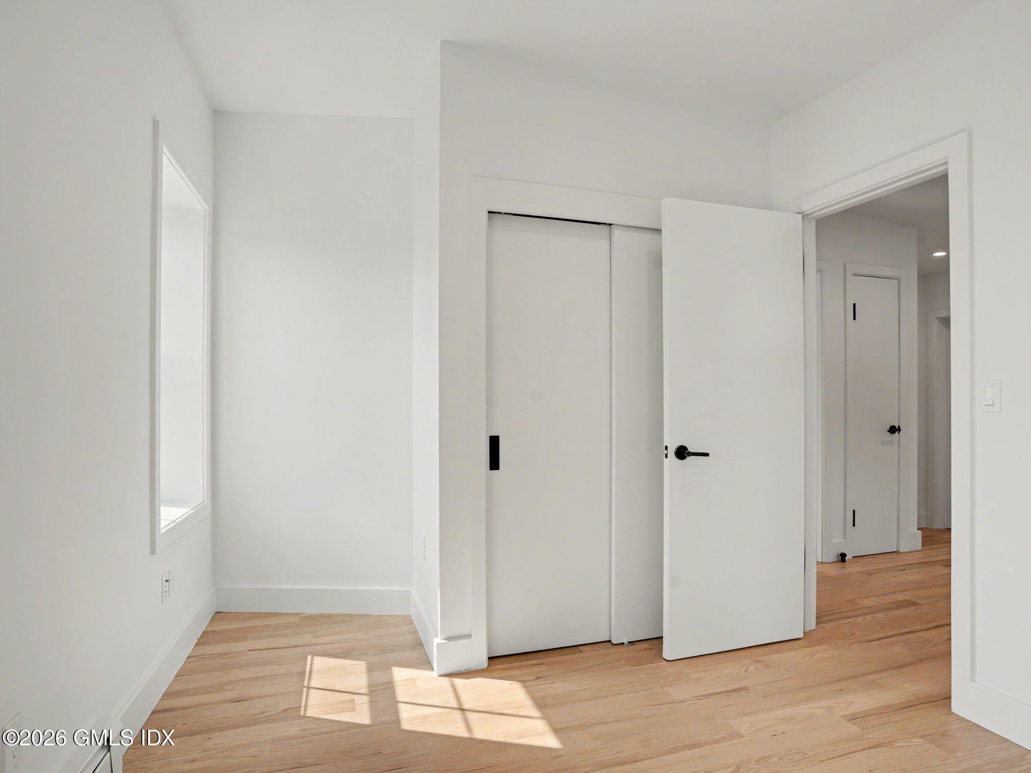 18-20 Greenwich Avenue Unit: 3-2, AKA #4