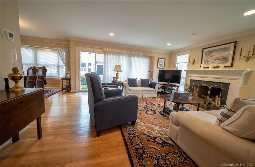 52 Sherwood Place Unit: 1