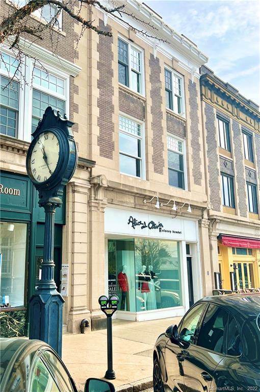 335 Greenwich Avenue Unit: 4