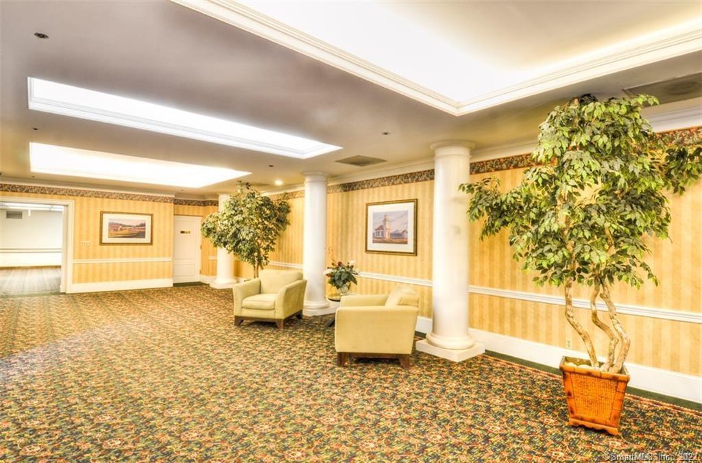 59 Courtland Avenue Unit: 1U