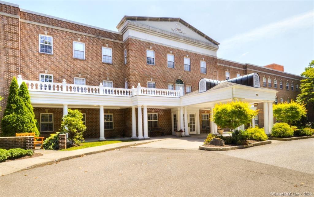 59 Courtland Avenue Unit: 1U