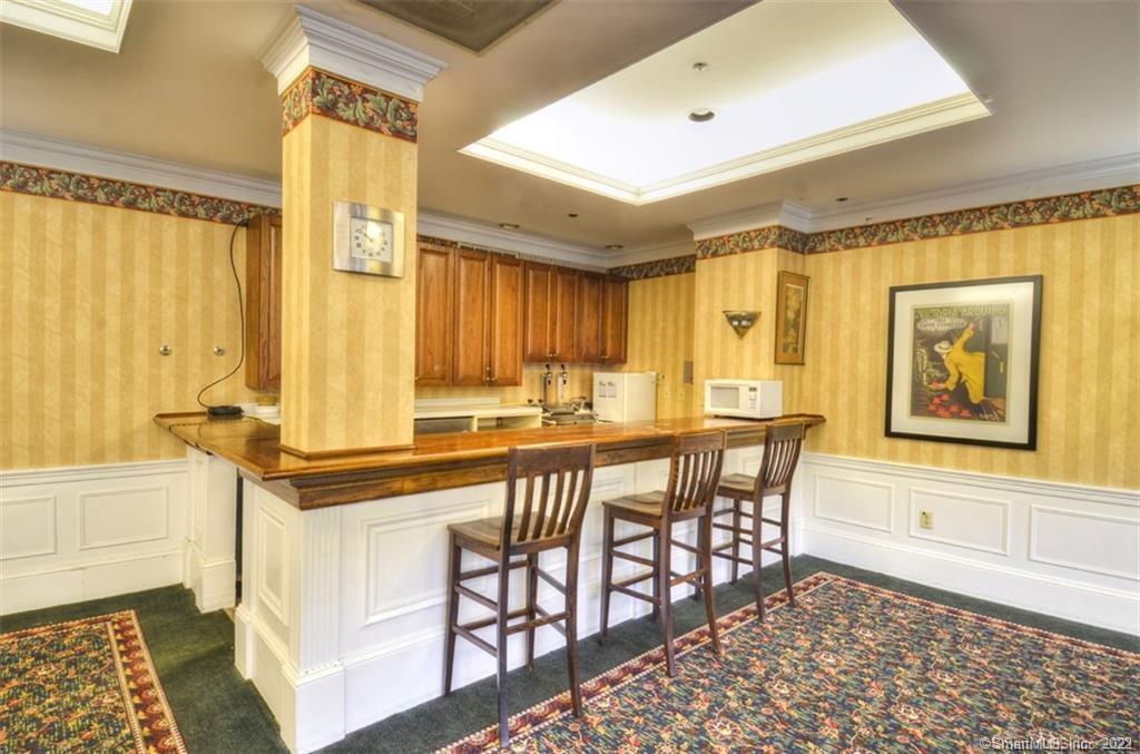 59 Courtland Avenue Unit: 1U
