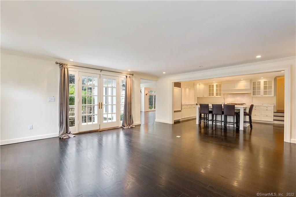 17 Sherwood Avenue
