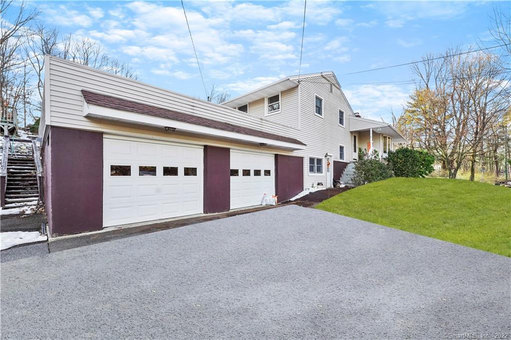 50 Driftway Road