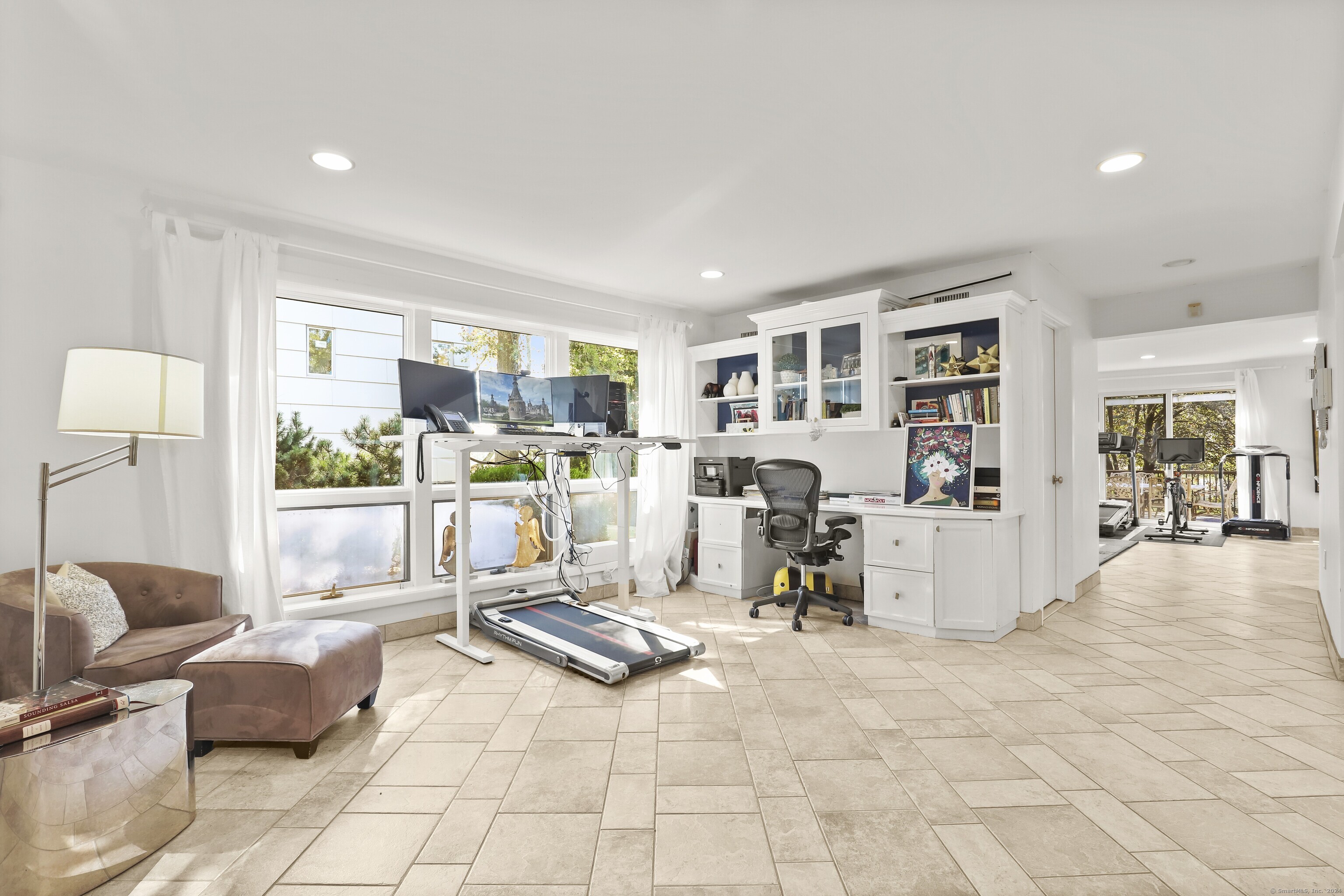 56 Lakeshore Drive