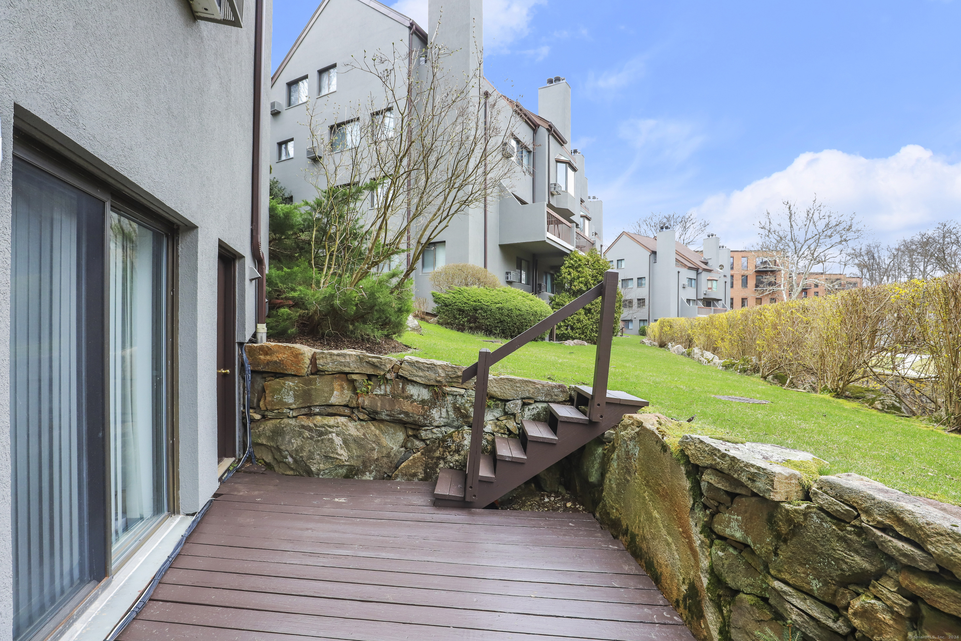 12 Glenville Street 102