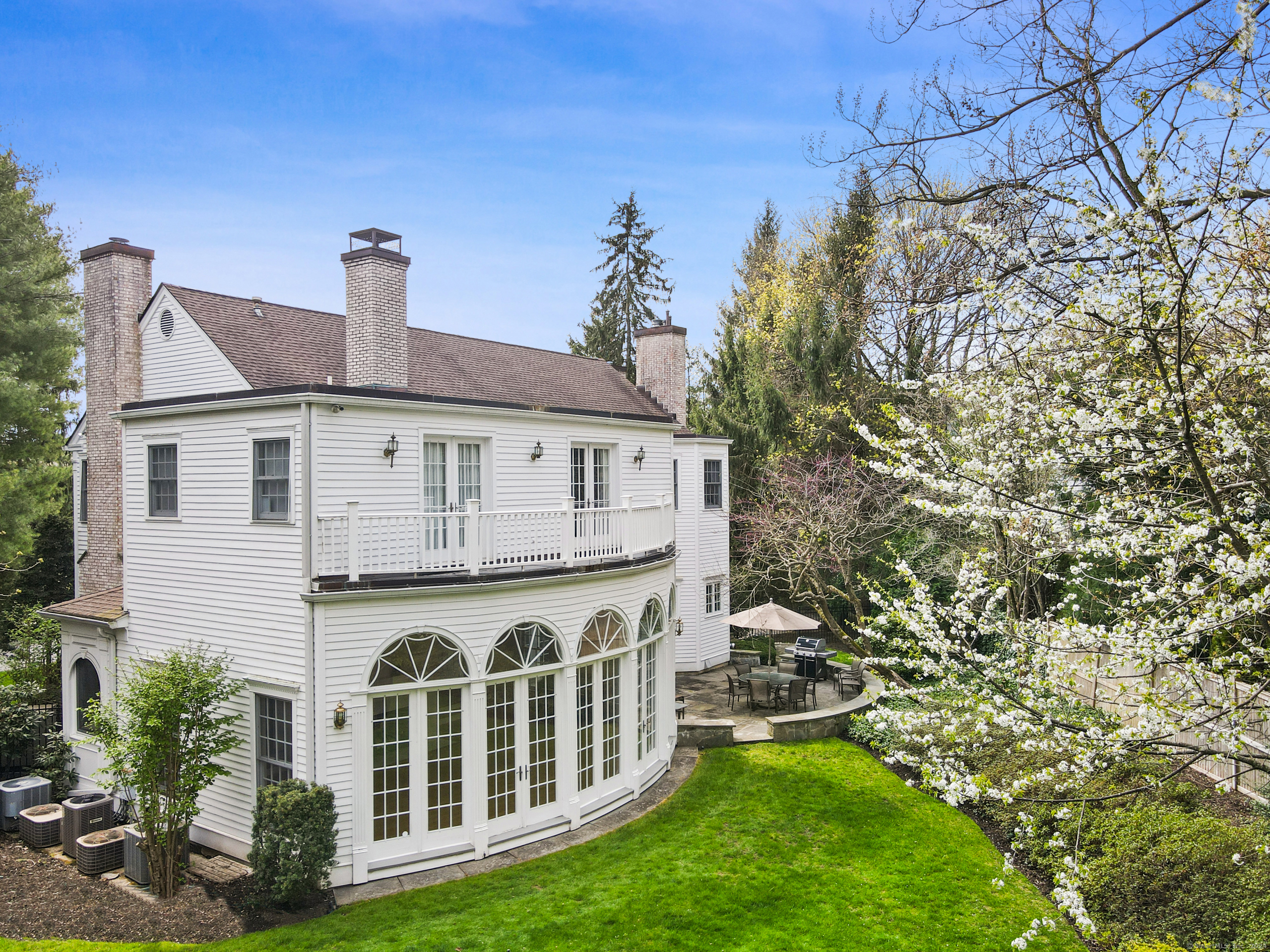 34 Edgewood Drive