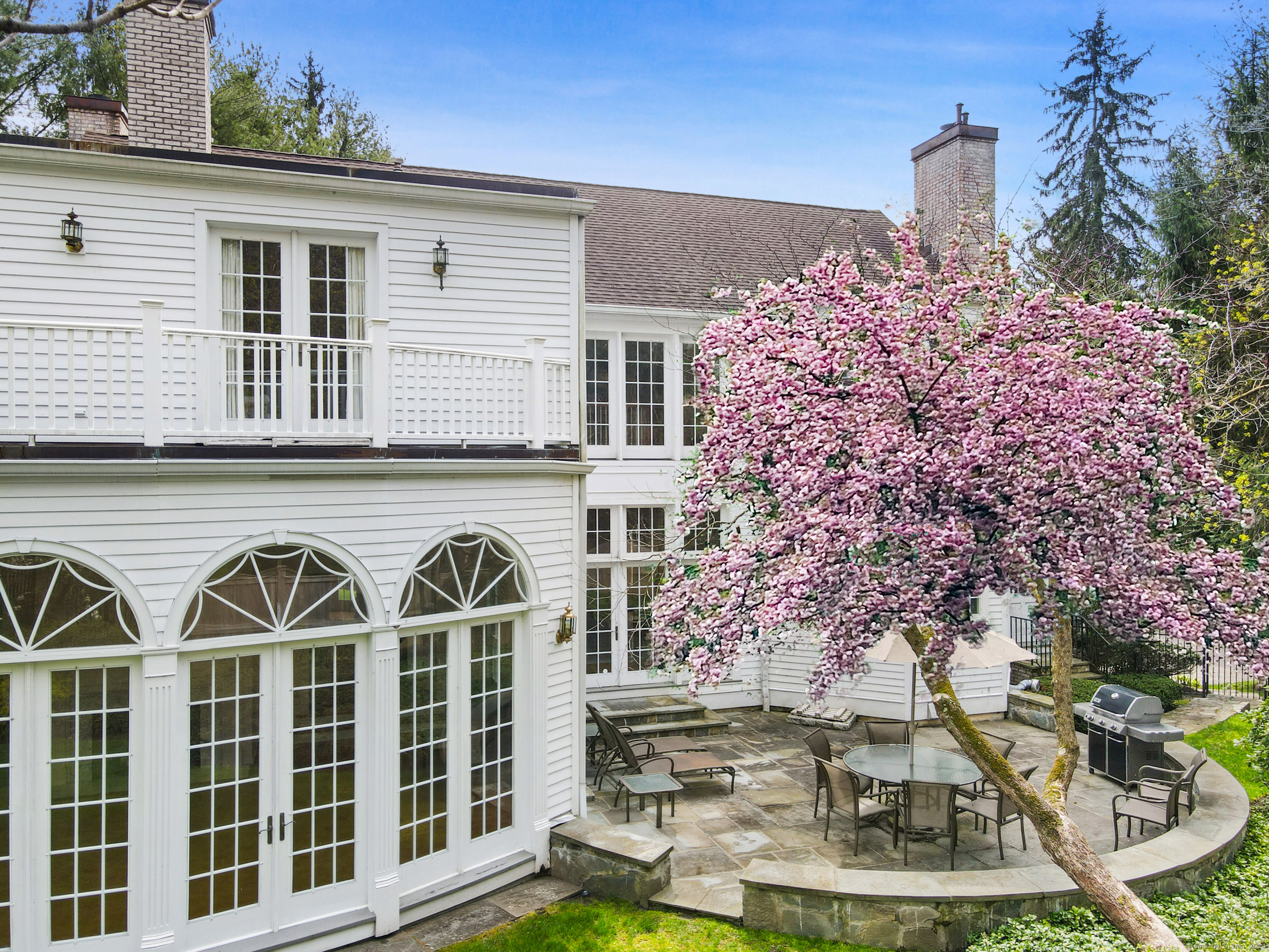 34 Edgewood Drive