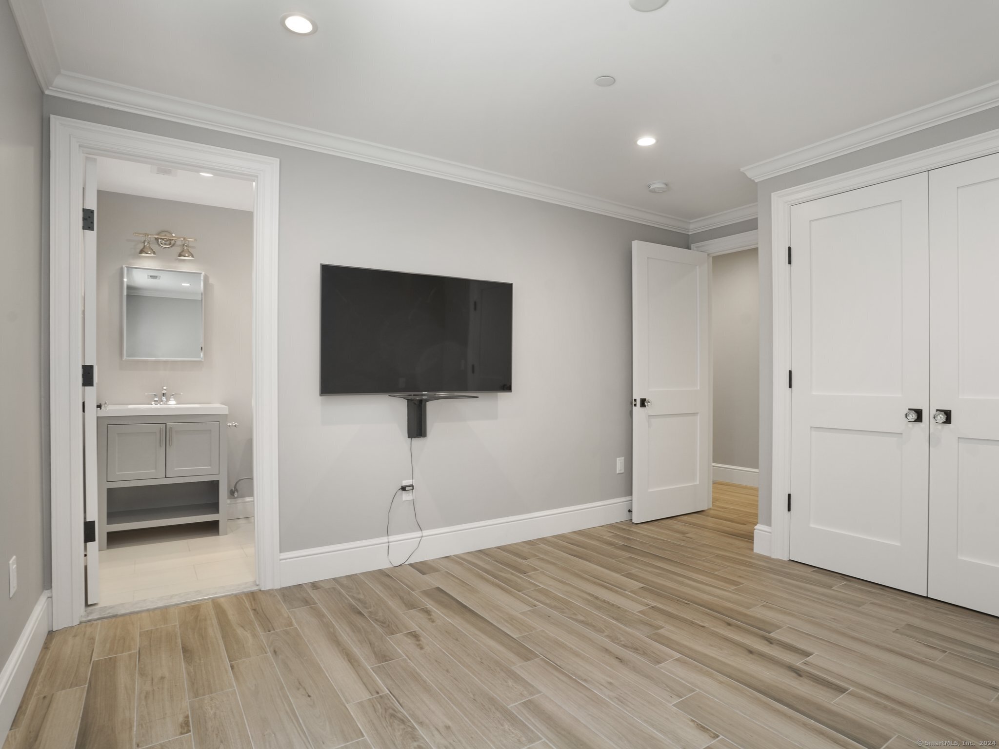 165 Shore Road D
