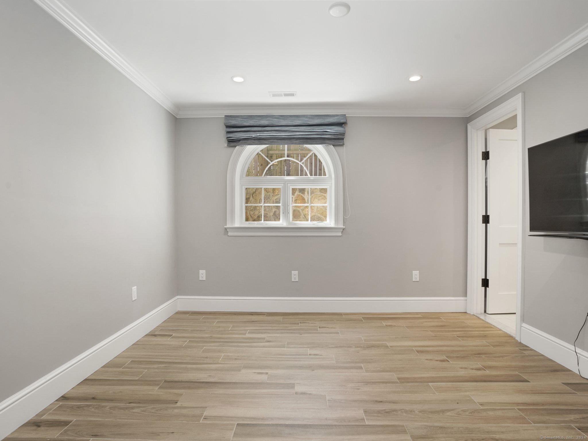 165 Shore Road D
