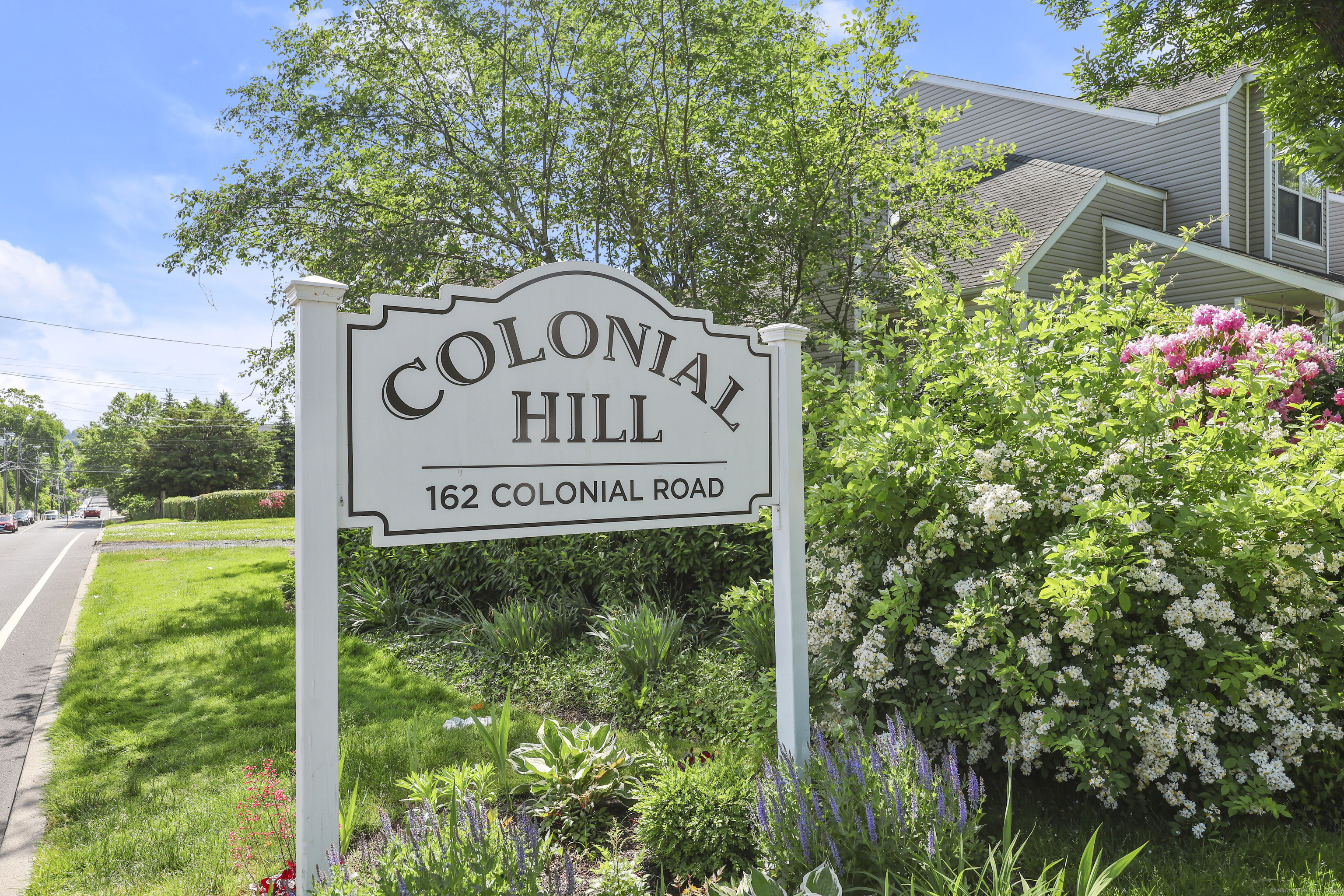 162 Colonial Road APT 12