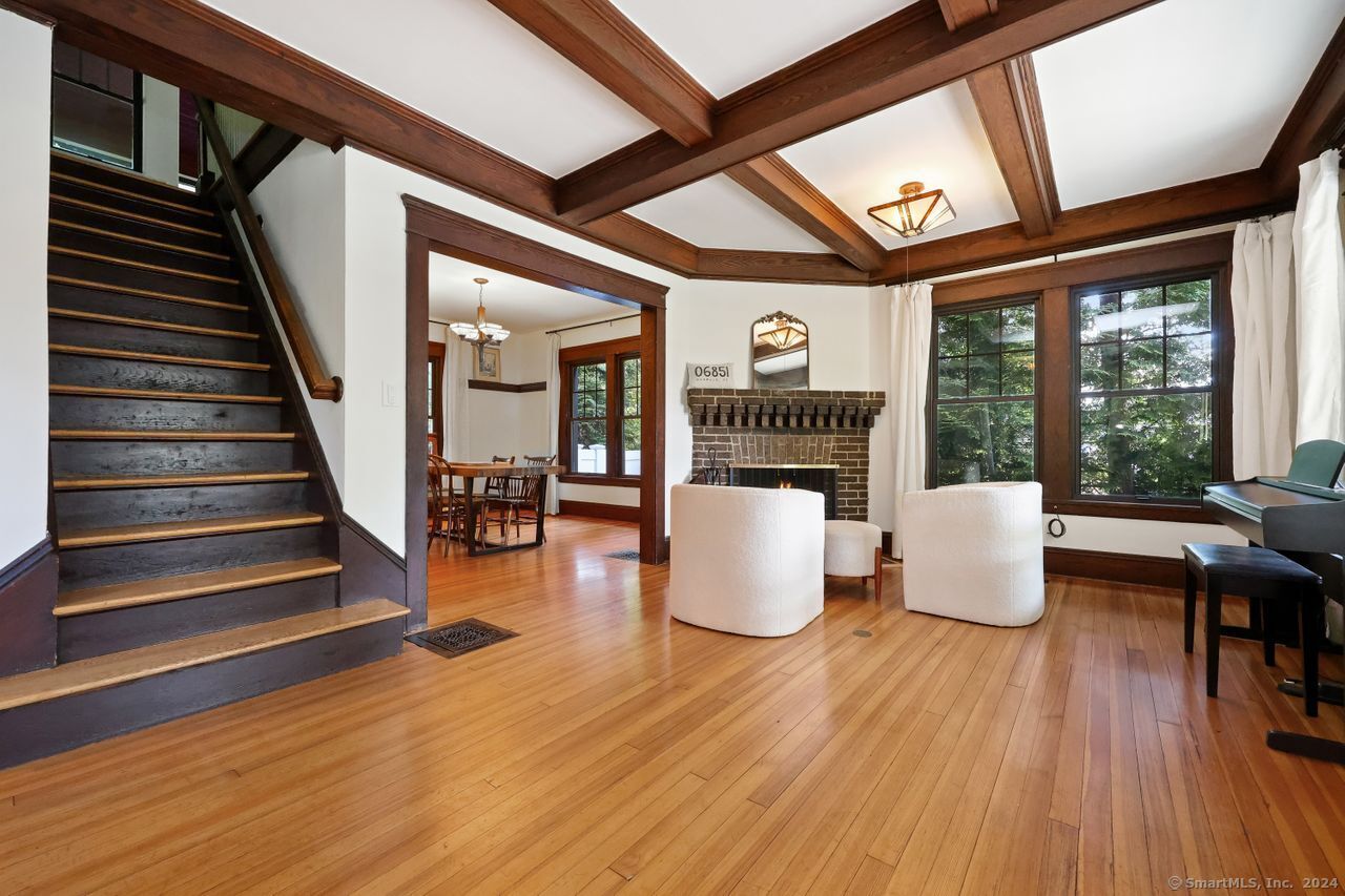12 Union Avenue