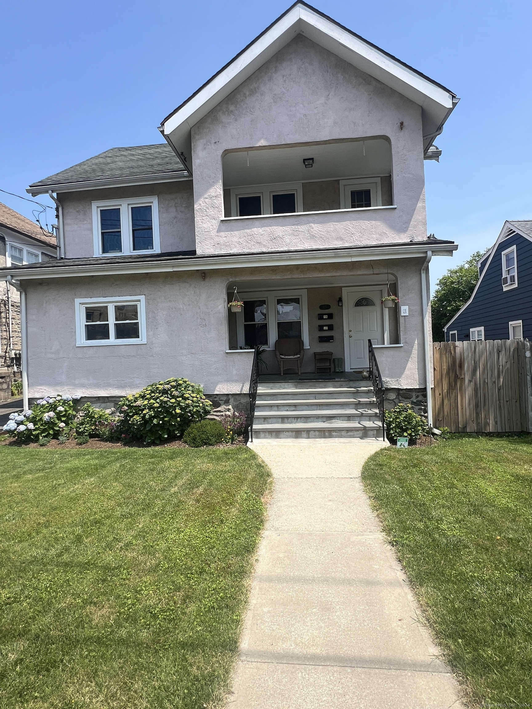 225 Hamilton Avenue 1