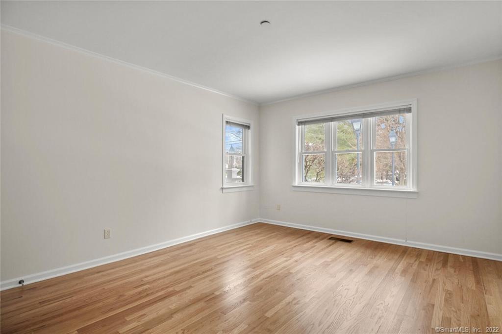 51 Forest Avenue APT 19