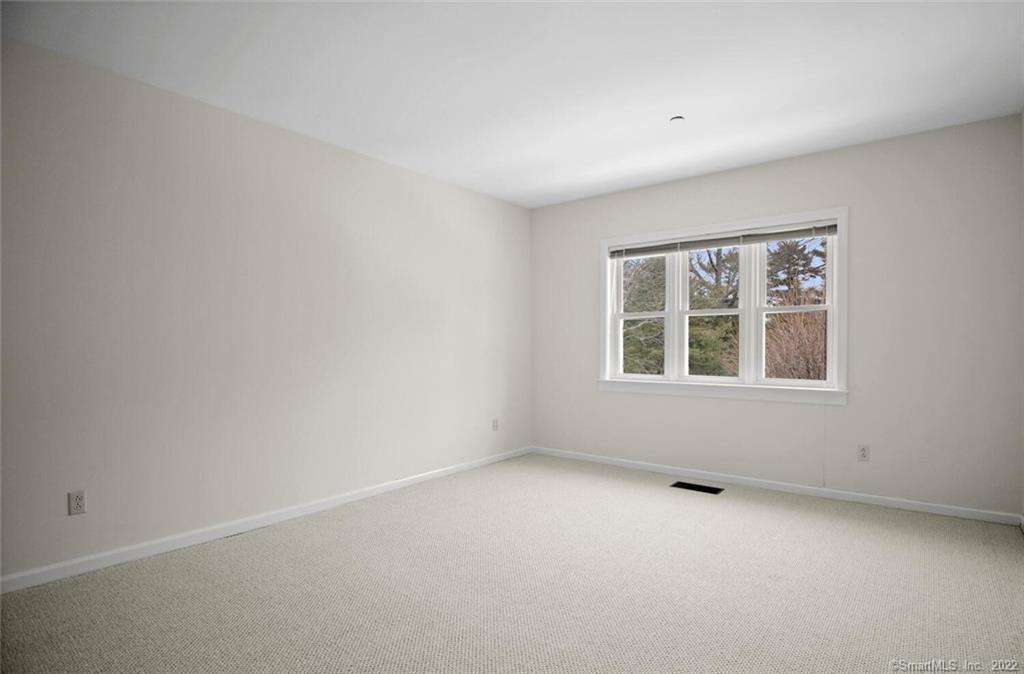51 Forest Avenue APT 19