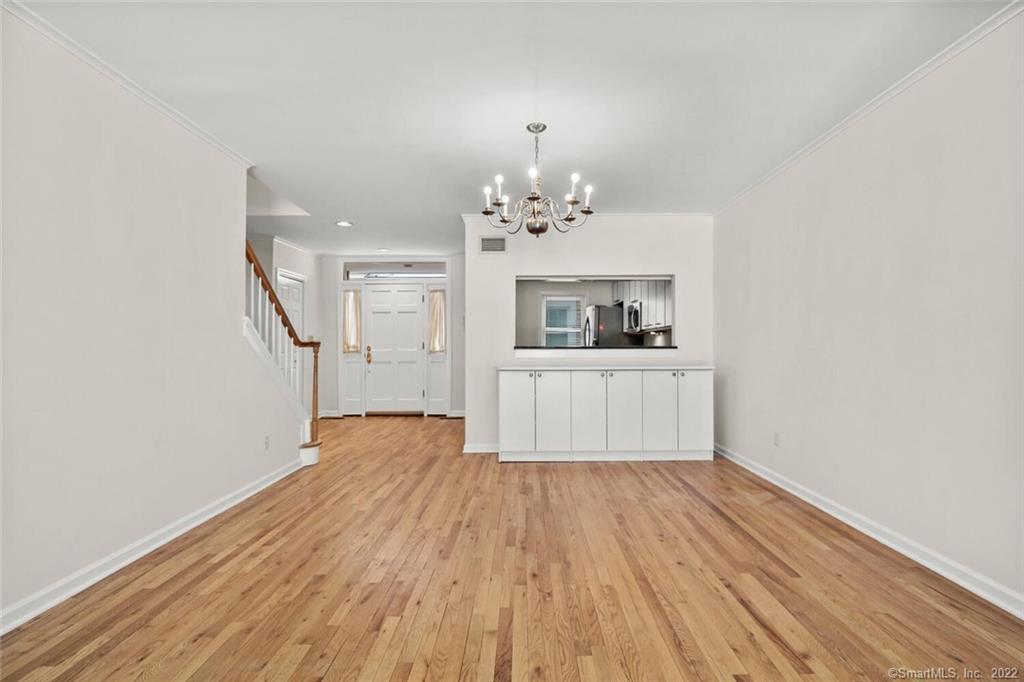 51 Forest Avenue APT 19