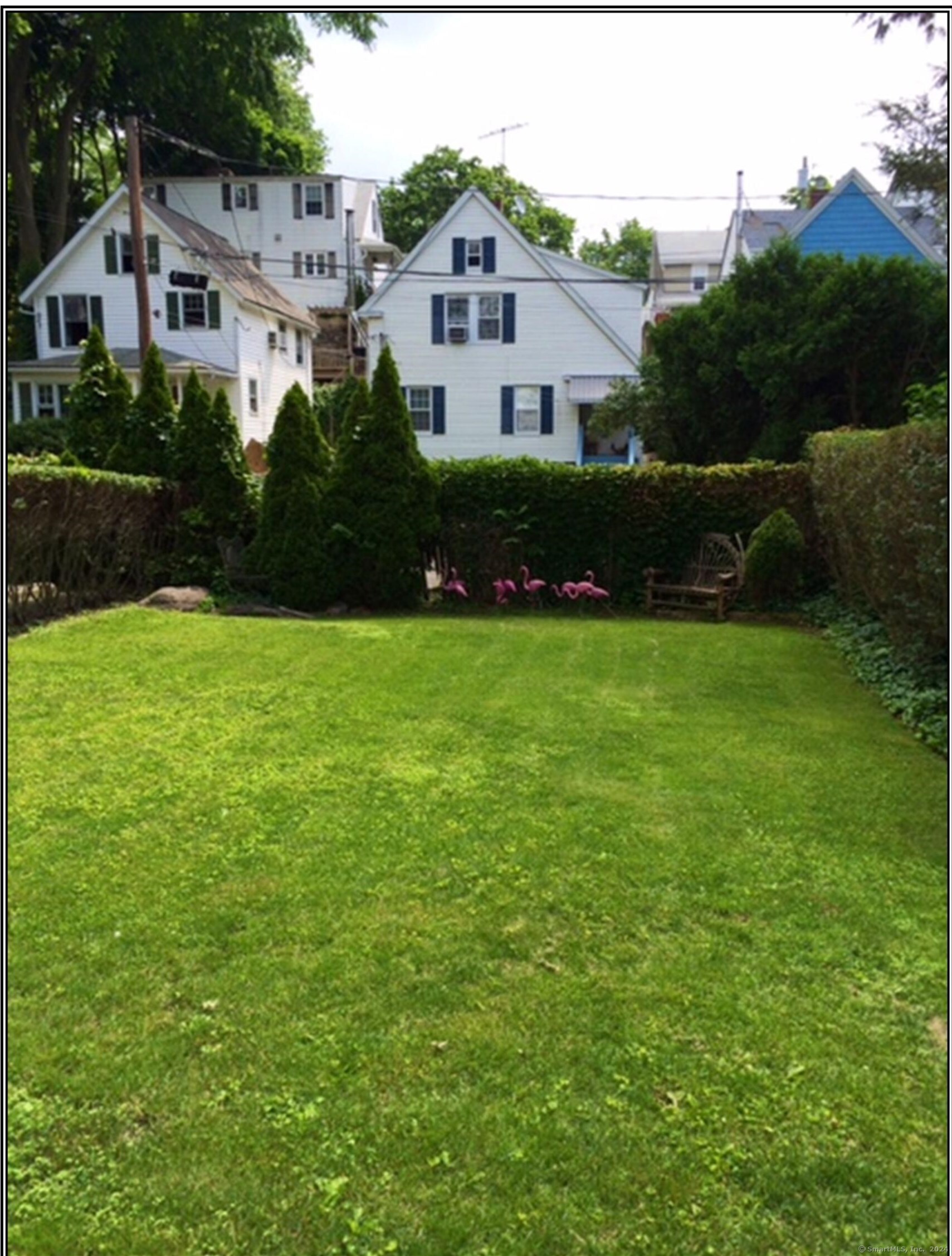 141 Davis Avenue 2