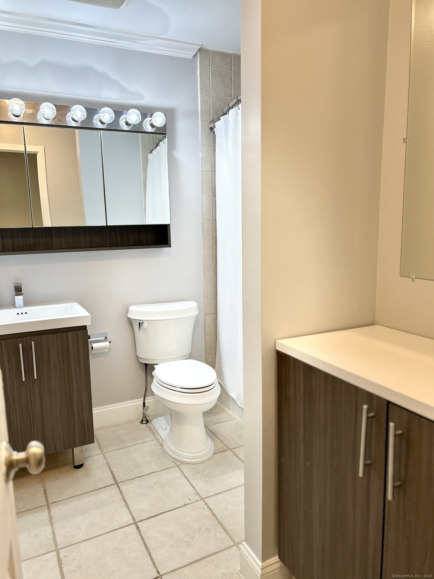 25 Cottage Street APT 204
